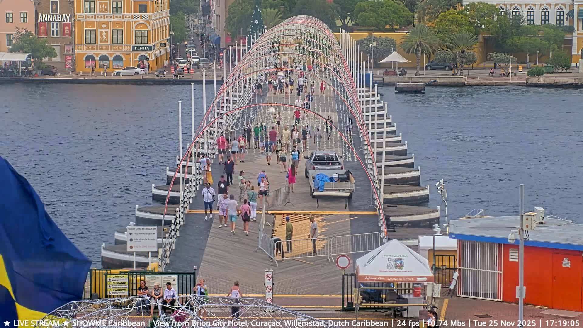 Willemstad City & The  Old Swinging  Bridge/ Queen Emma Bridge Live Cam -  Willemstad, Curacao, Netherland