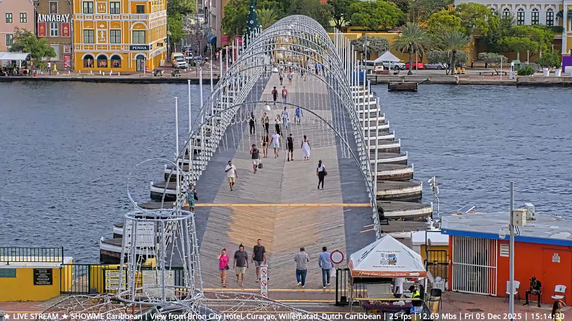 Willemstad City & The  Old Swinging  Bridge/ Queen Emma Bridge Live Cam -  Willemstad, Curacao, Netherland