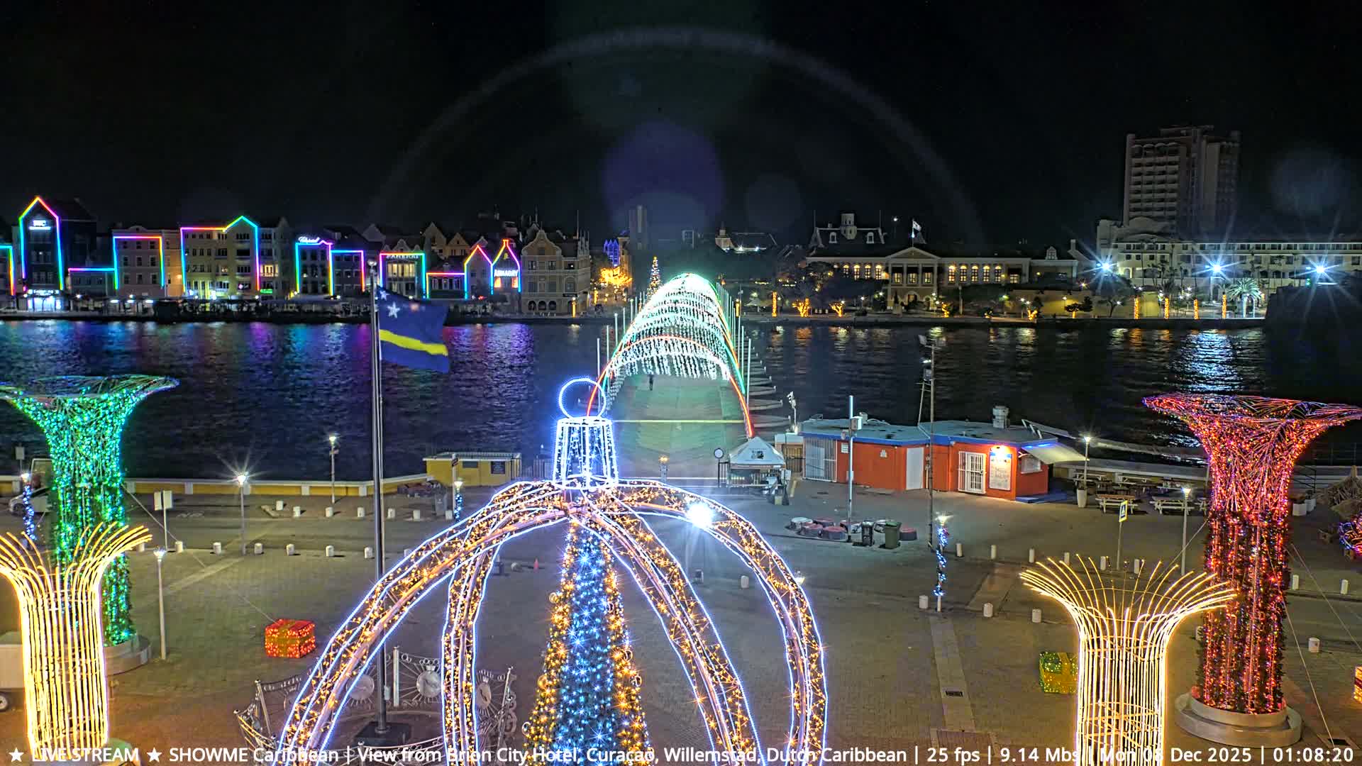 Willemstad City & The  Old Swinging  Bridge/ Queen Emma Bridge Live Cam -  Willemstad, Curacao, Netherland