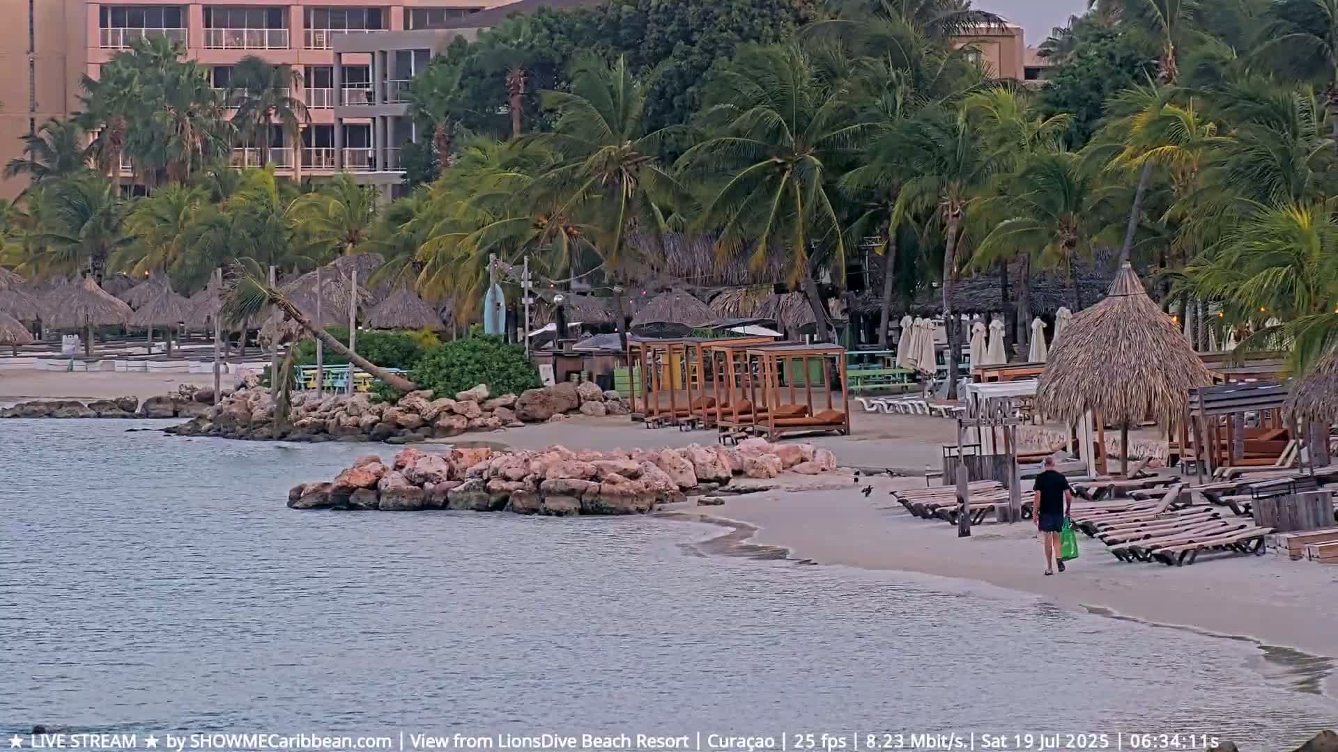 Carribean, Curacao, Mambo Beach  Live Cam - Willemstad, Curaçao, Netherland