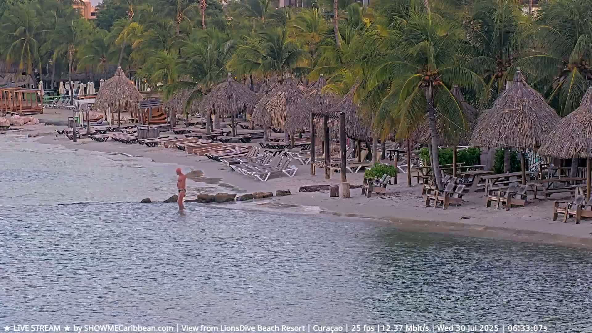 Carribean, Curacao, Mambo Beach  Live Cam - Willemstad, Curaçao, Netherland
