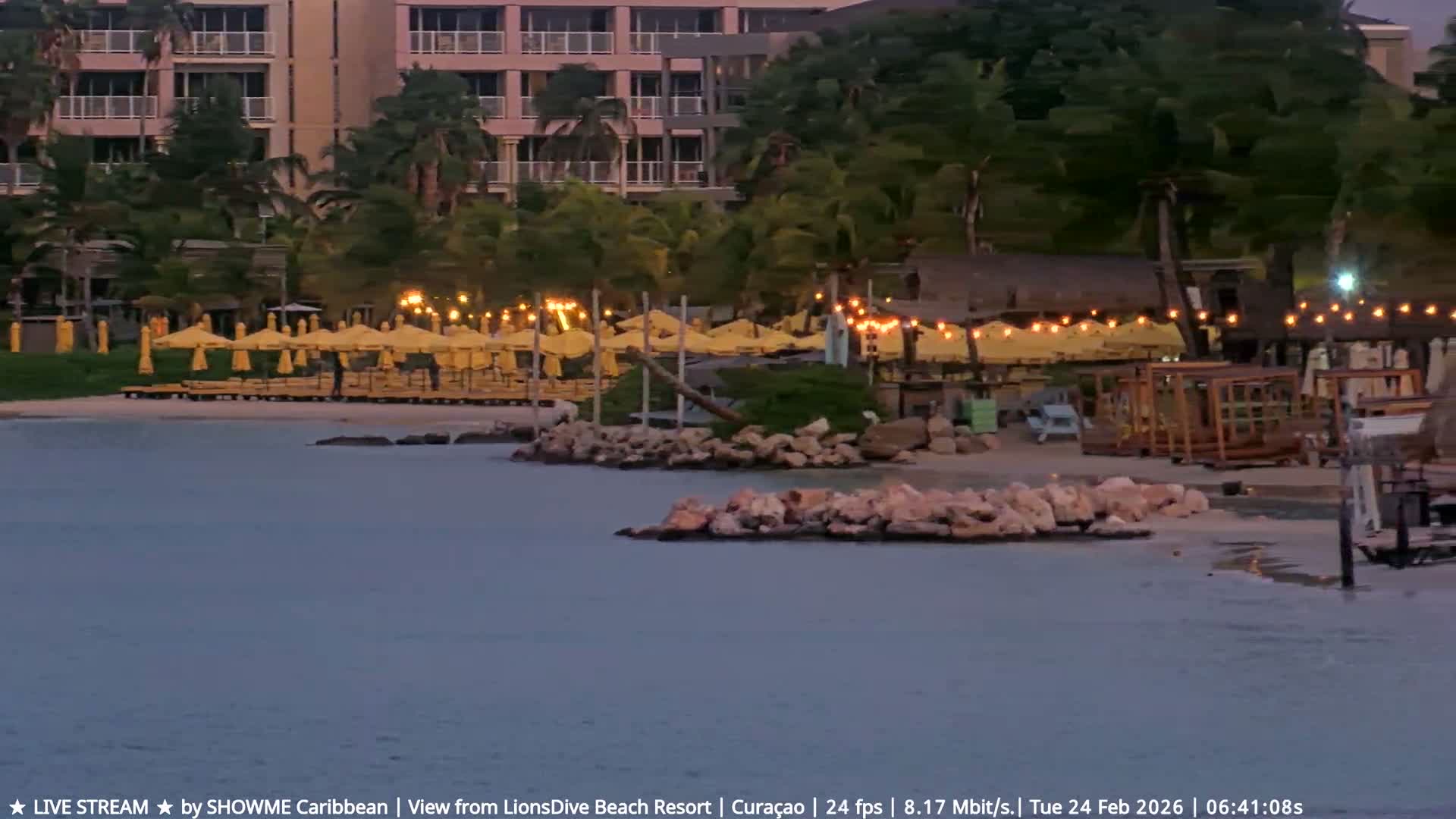Carribean, Curacao, Mambo Beach  Live Cam - Willemstad, Curaçao, Netherland