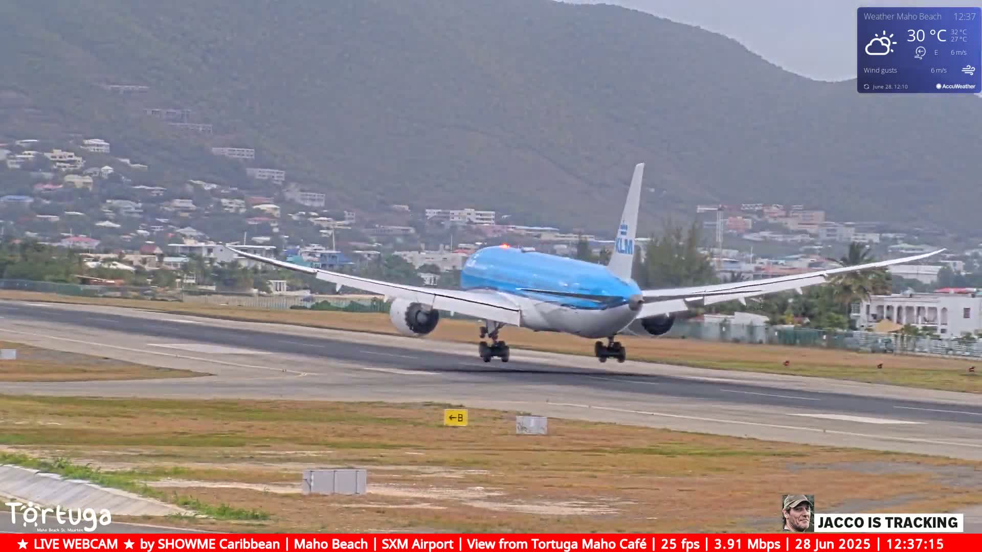 Carribean , Sint Maarten Princess Juliana International Airport SXM/TNCM & Maho Beach Live Cam - Simpson Bay, Sint Maarten, Netherland