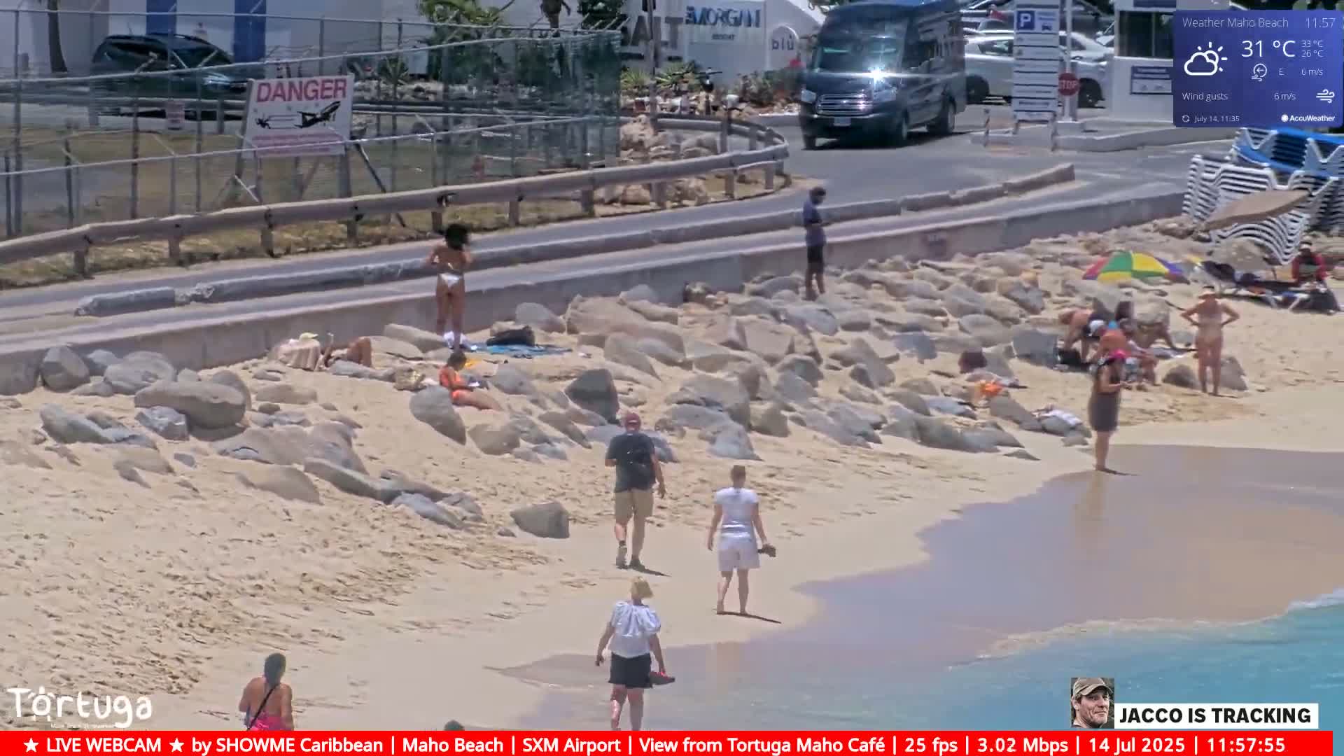 Carribean , Sint Maarten Princess Juliana International Airport SXM/TNCM & Maho Beach Live Cam - Simpson Bay, Sint Maarten, Netherland