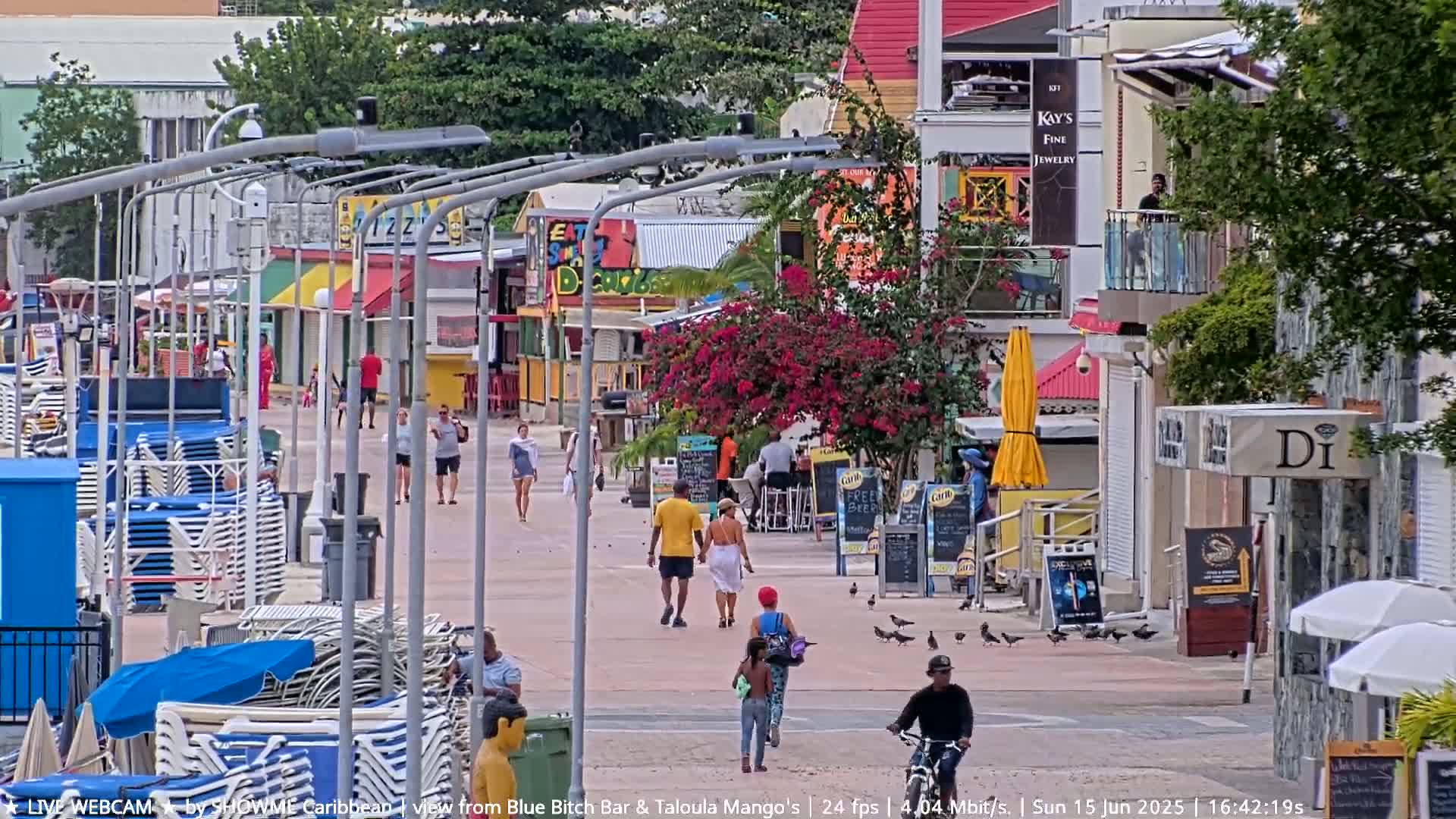 Carribean , Sint Maarten Great Bay Beach & Boardwalk  Live Cam - Philipsburg , Sint Maarten, Netherland