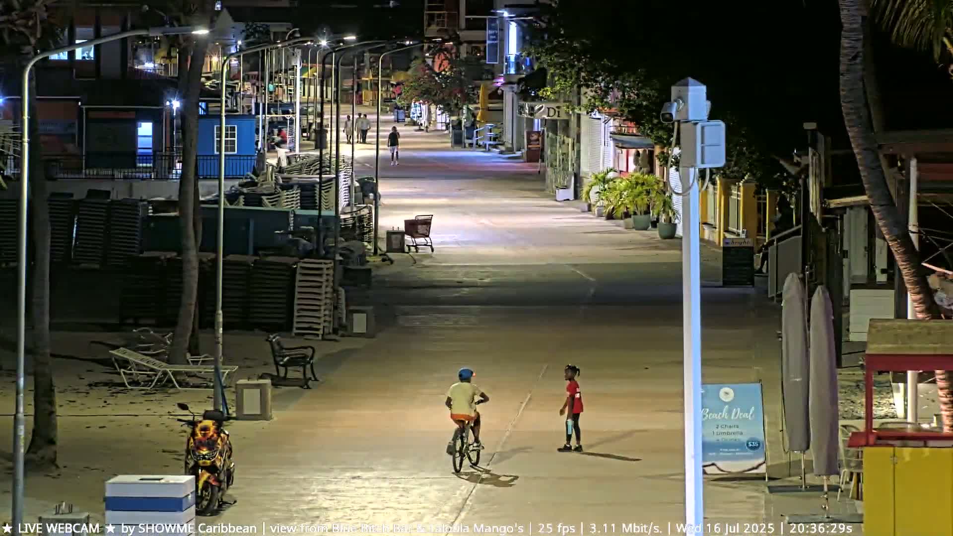 Carribean , Sint Maarten Great Bay Beach & Boardwalk  Live Cam - Philipsburg , Sint Maarten, Netherland