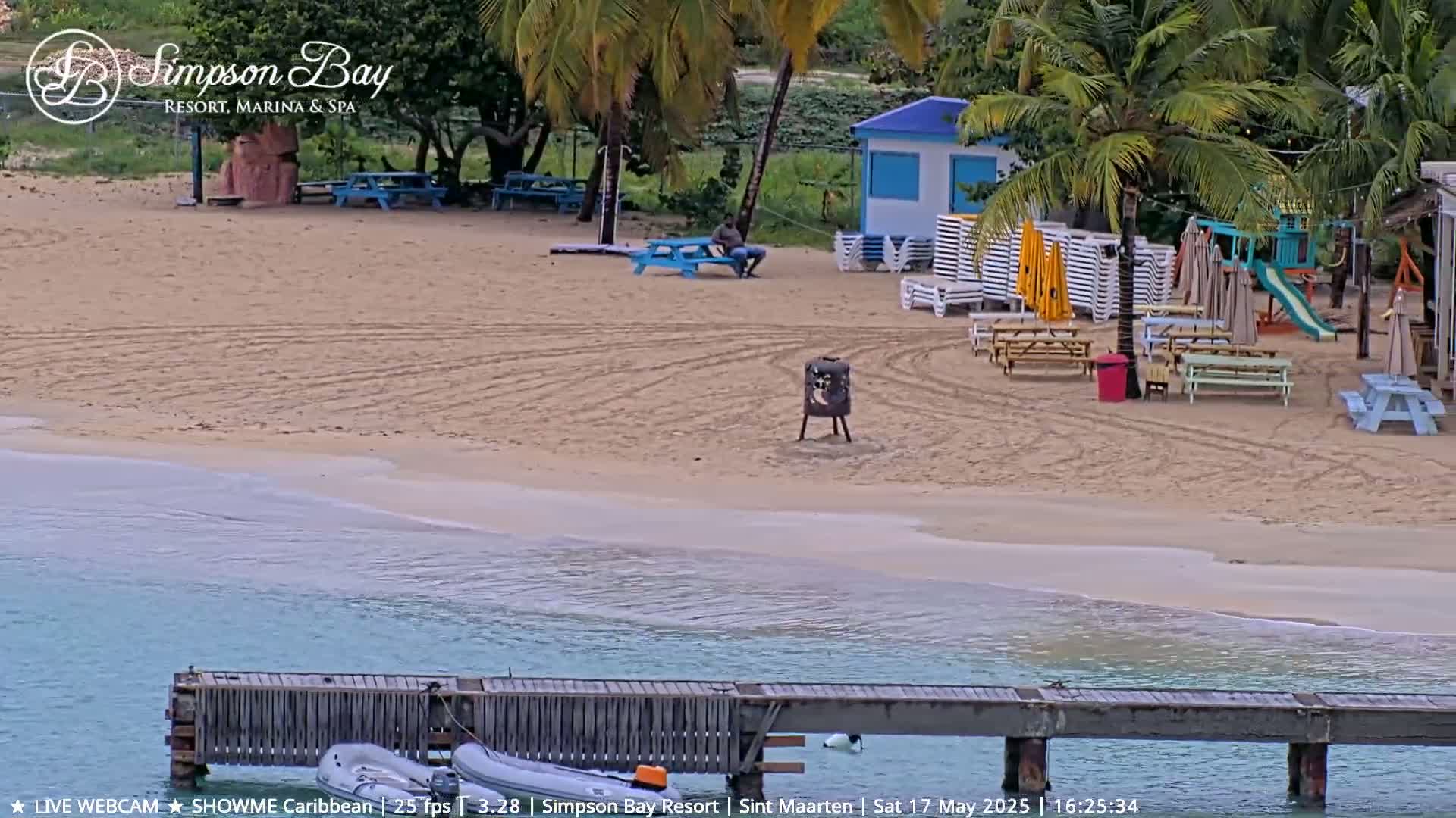 Carribean , Sint Maarten Kim Sha Beach Live Cam - Simpson Bay, Sint Maarten, Netherland