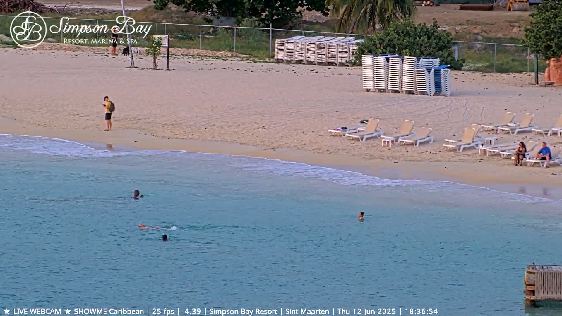 Carribean , Sint Maarten Kim Sha Beach Live Cam - Simpson Bay, Sint Maarten, Netherland