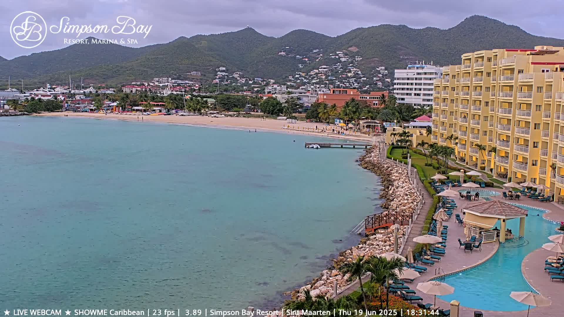 Carribean , Sint Maarten Kim Sha Beach Live Cam - Simpson Bay, Sint Maarten, Netherland
