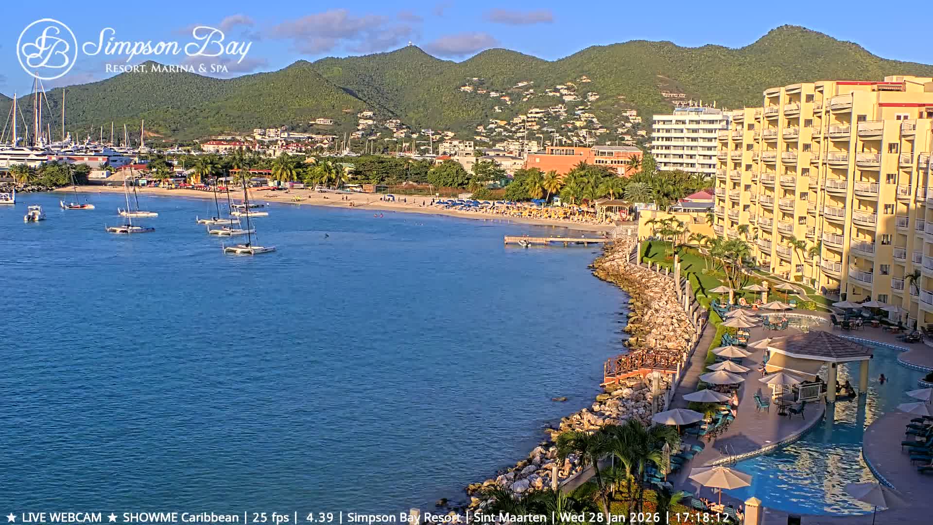Carribean , Sint Maarten Kim Sha Beach Live Cam - Simpson Bay, Sint Maarten, Netherland