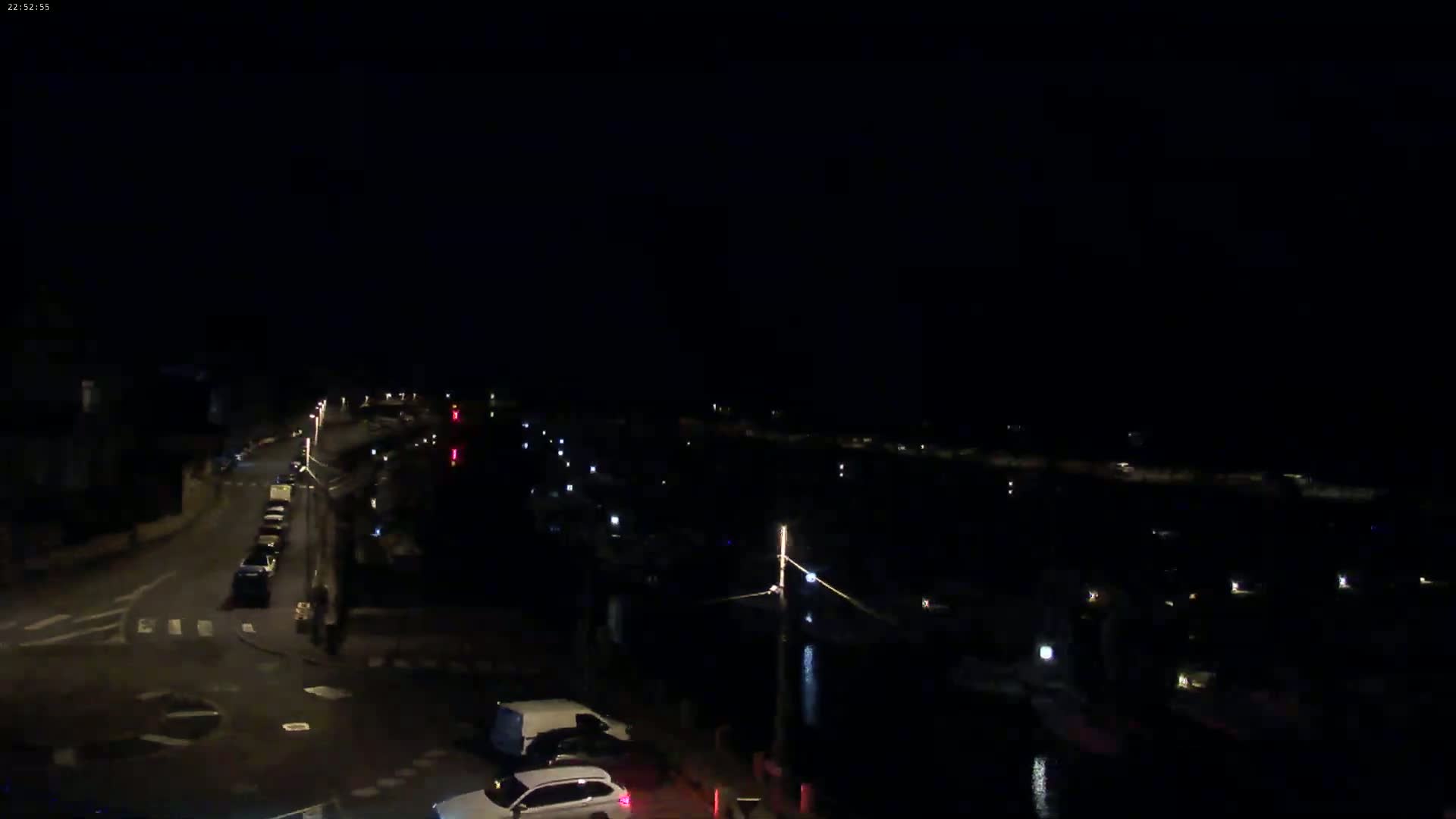 Binic Village & Marine / Plage de la Banche Beach Live Cam - Binic,  Saint-Brieuc, Cotes-d'Armor, Bretagne, France