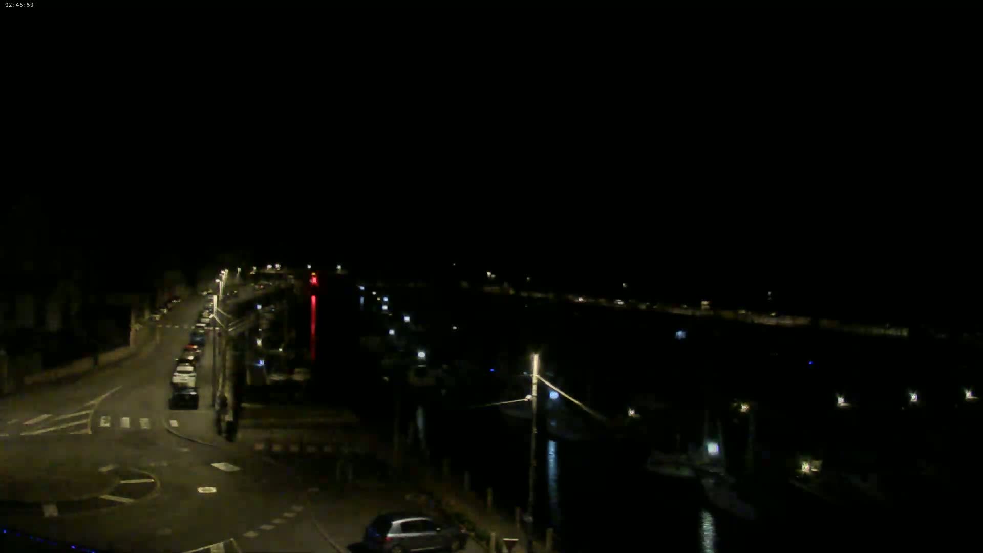 Binic Village & Marine / Plage de la Banche Beach Live Cam - Binic,  Saint-Brieuc, Cotes-d'Armor, Bretagne, France
