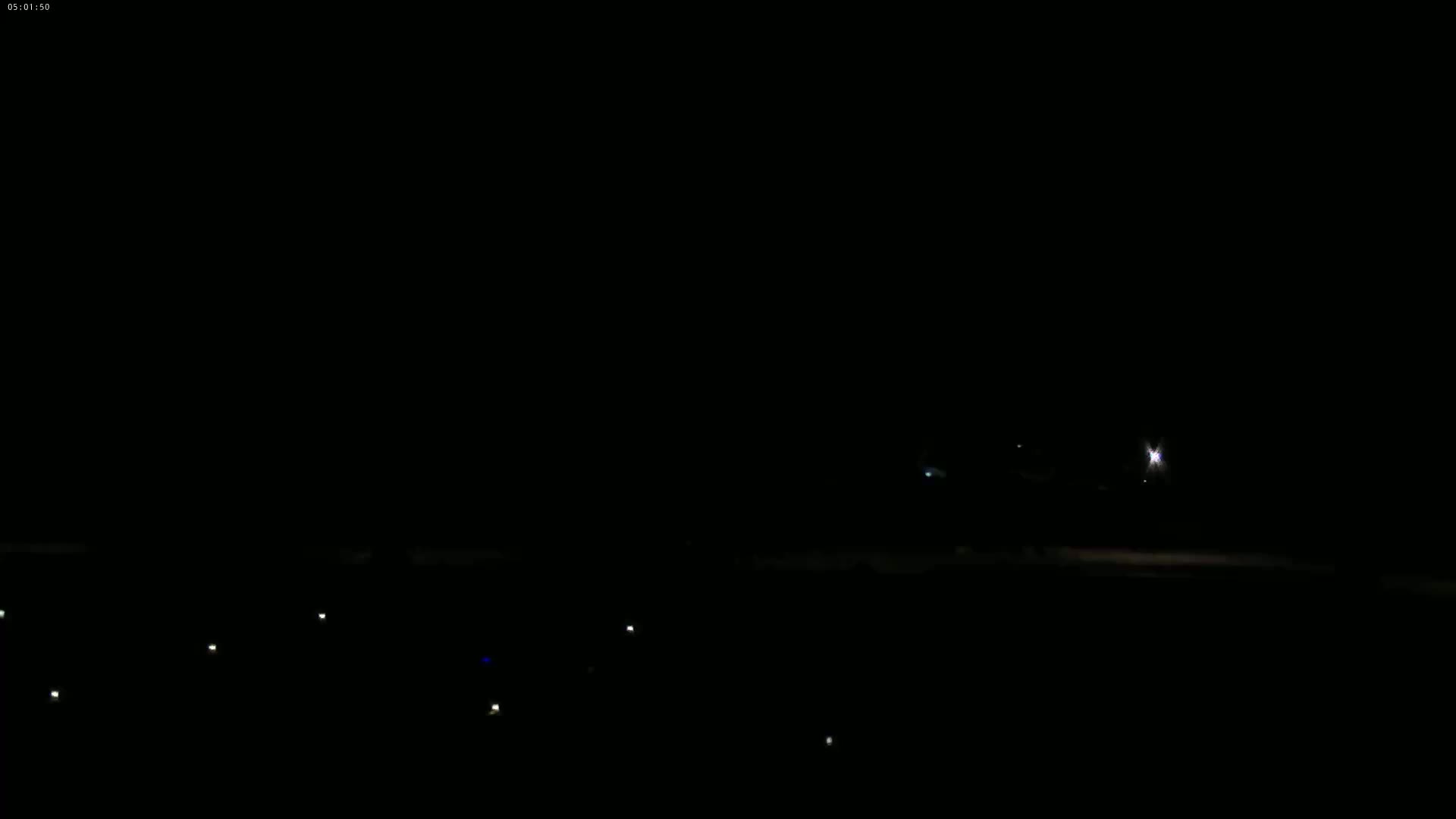 Binic Village & Marine / Plage de la Banche Beach Live Cam - Binic,  Saint-Brieuc, Cotes-d'Armor, Bretagne, France