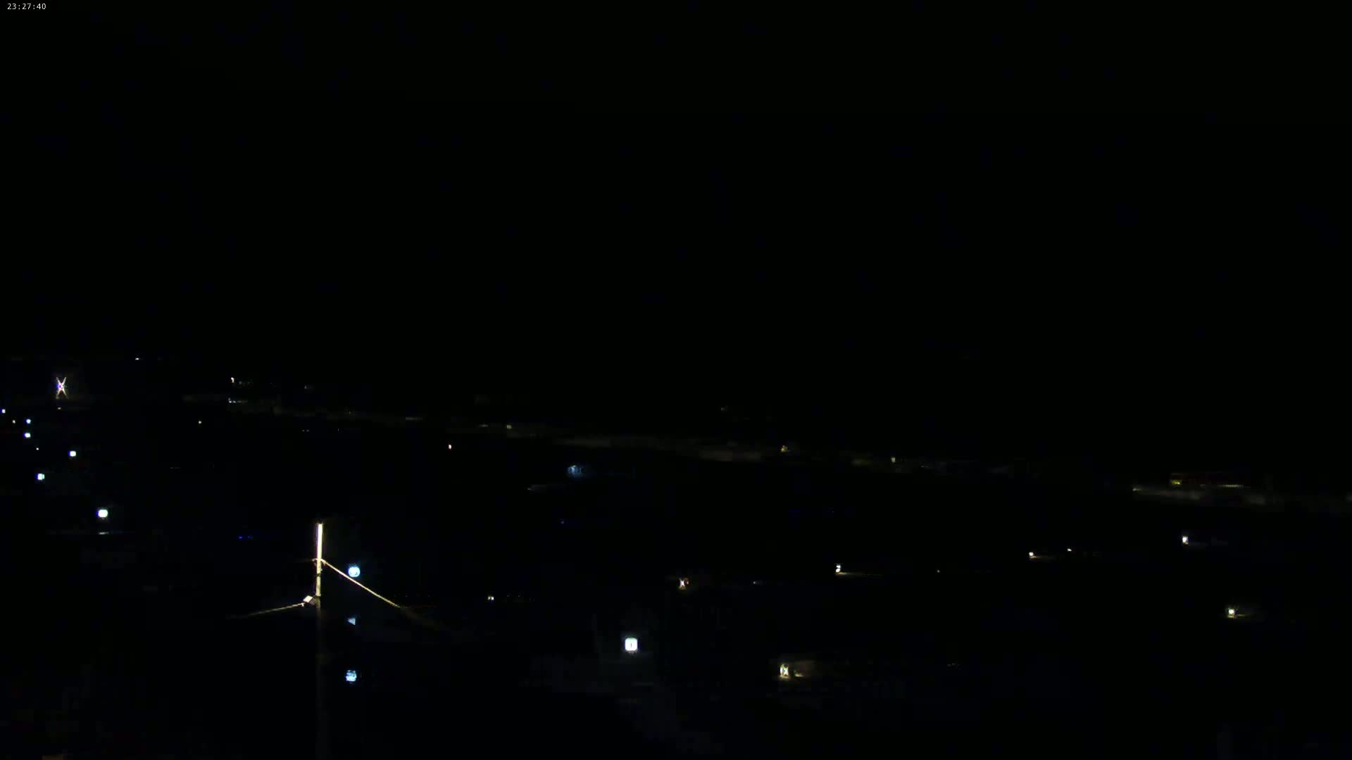 Binic Village & Marine / Plage de la Banche Beach Live Cam - Binic,  Saint-Brieuc, Cotes-d'Armor, Bretagne, France