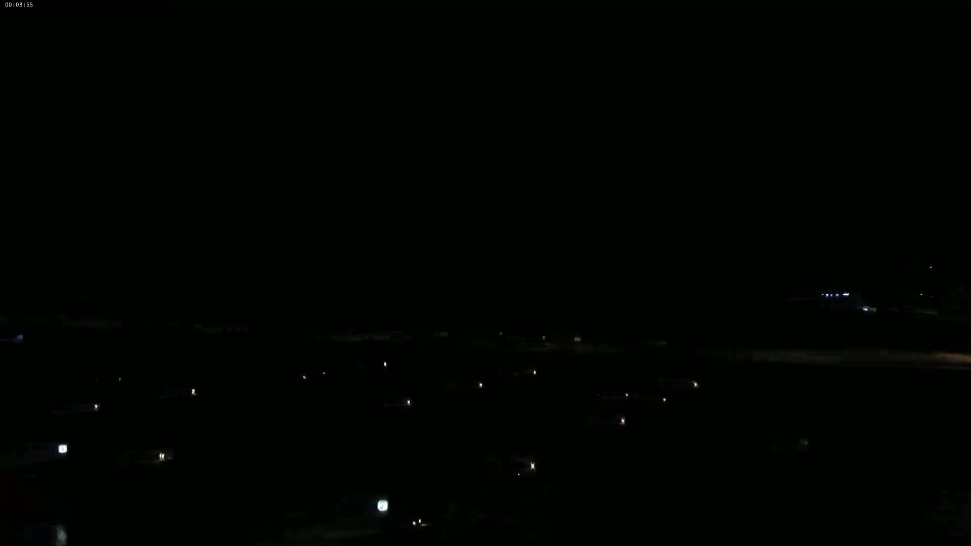 Binic Village & Marine / Plage de la Banche Beach Live Cam - Binic,  Saint-Brieuc, Cotes-d'Armor, Bretagne, France