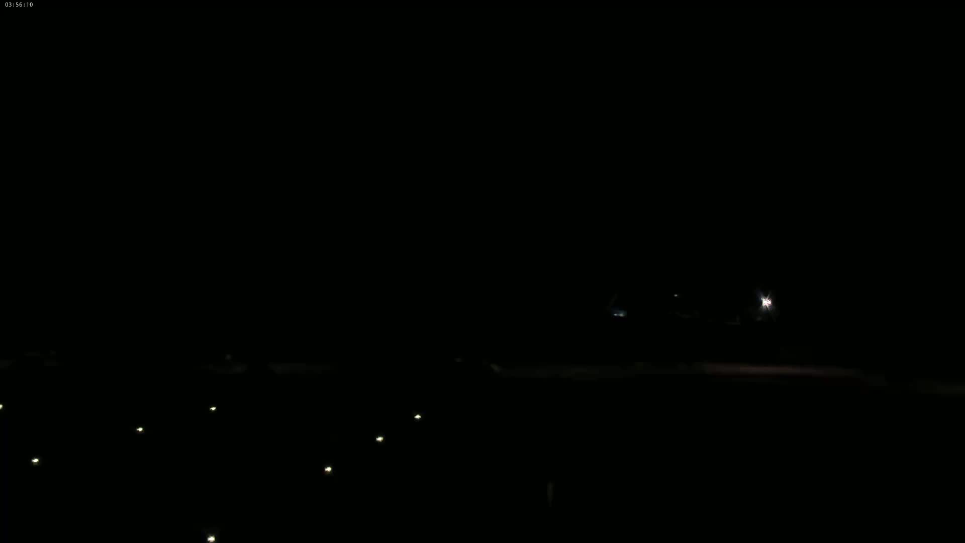 Binic Village & Marine / Plage de la Banche Beach Live Cam - Binic,  Saint-Brieuc, Cotes-d'Armor, Bretagne, France