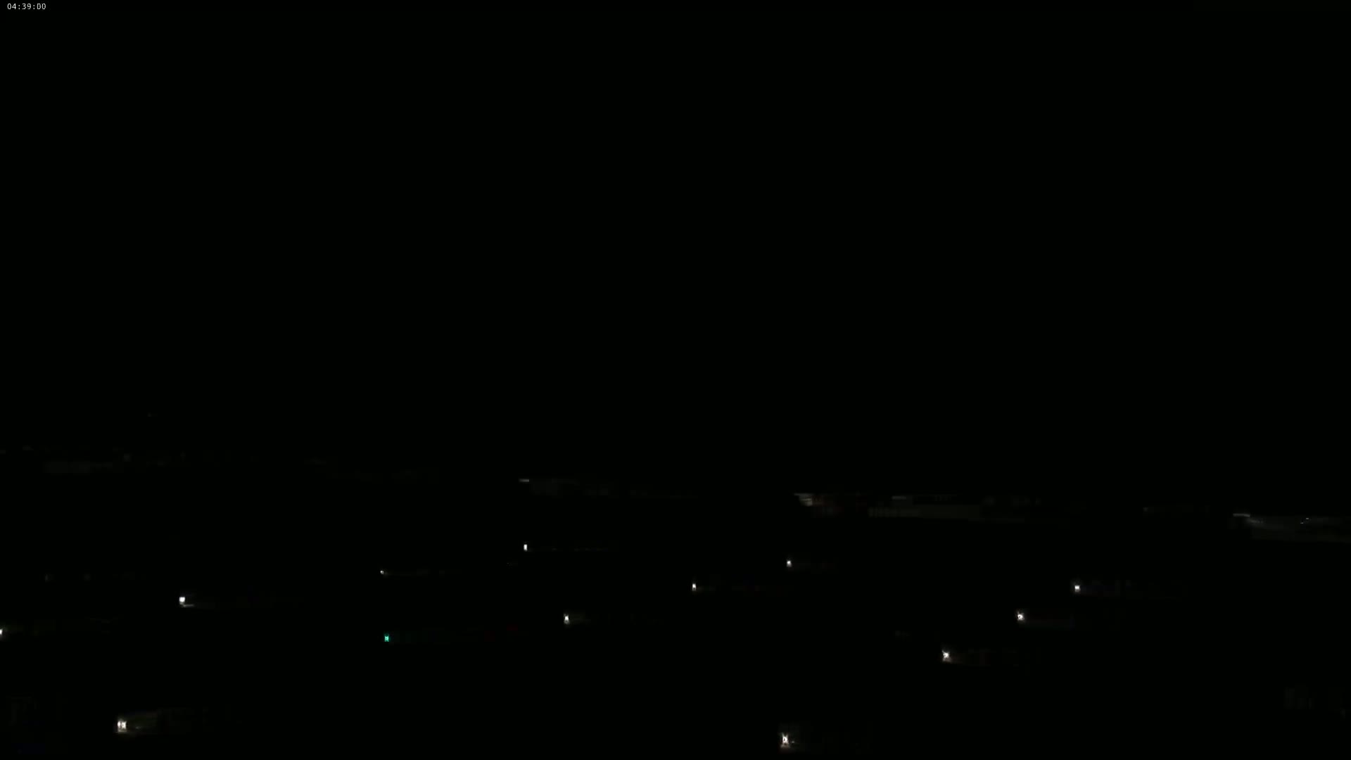 Binic Village & Marine / Plage de la Banche Beach Live Cam - Binic,  Saint-Brieuc, Cotes-d'Armor, Bretagne, France