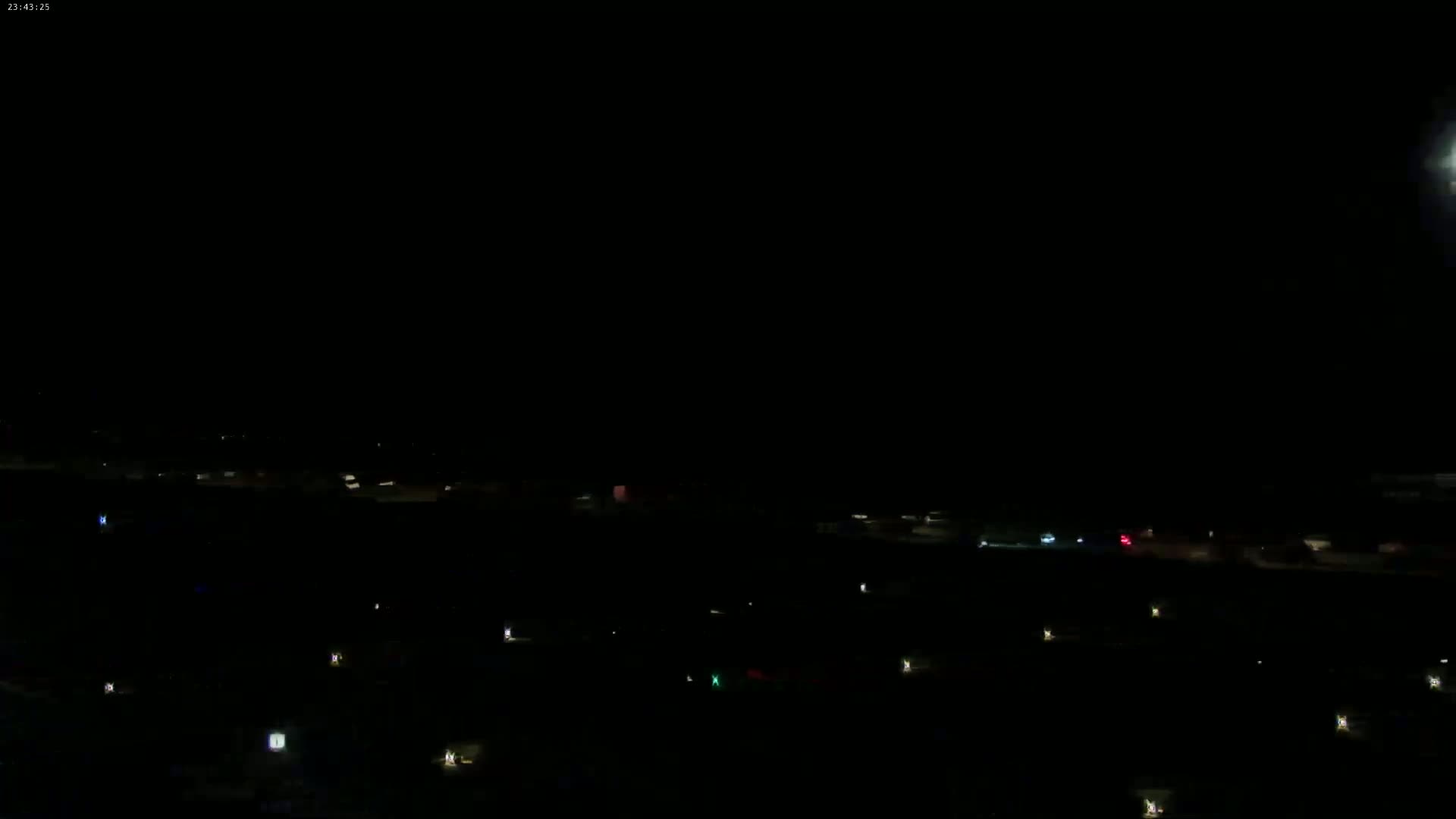 Binic Village & Marine / Plage de la Banche Beach Live Cam - Binic,  Saint-Brieuc, Cotes-d'Armor, Bretagne, France