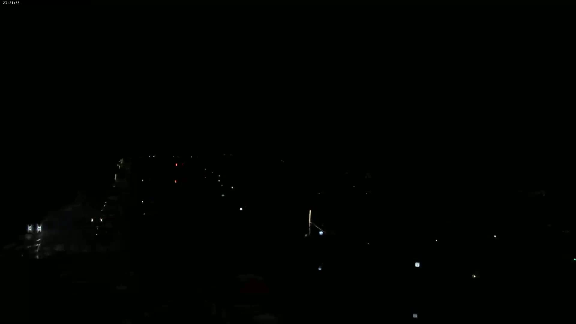 Binic Village & Marine / Plage de la Banche Beach Live Cam - Binic,  Saint-Brieuc, Cotes-d'Armor, Bretagne, France