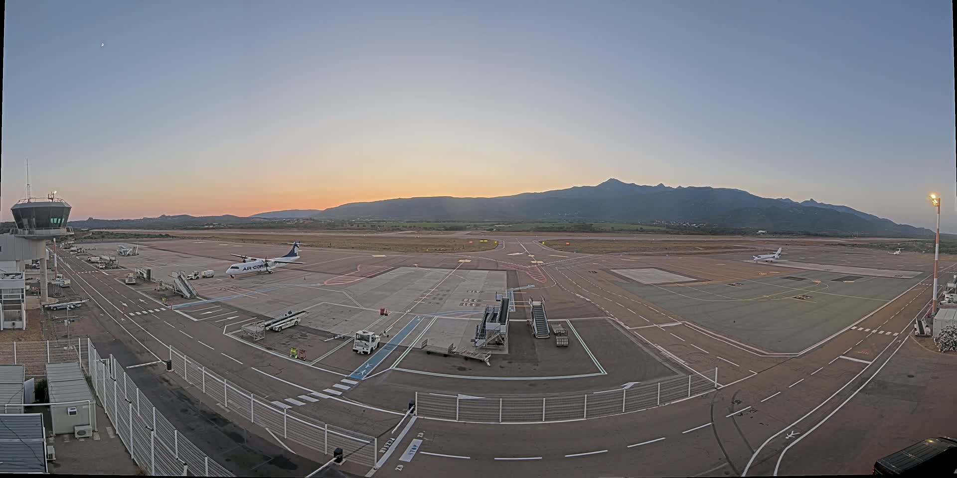Corsica, Aeroport Figari Sud-Corse Airport FSC / LFKF Live Cam - Figari, Sartene, Corse-du-Sud, Corse, France