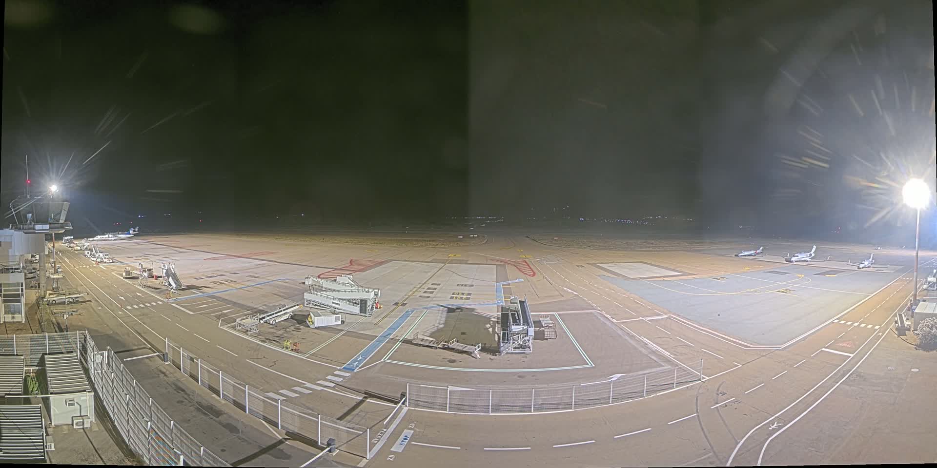 Corsica, Aeroport Figari Sud-Corse Airport FSC / LFKF Live Cam - Figari, Sartene, Corse-du-Sud, Corse, France