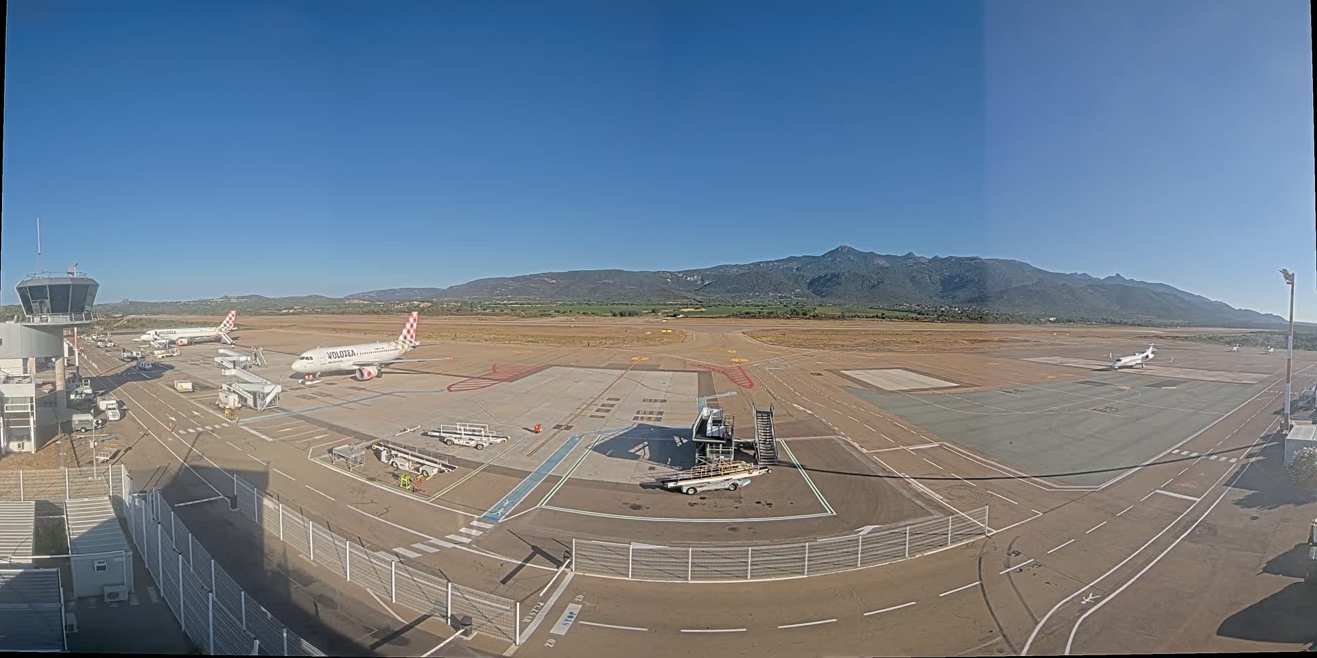 Corsica, Aeroport Figari Sud-Corse Airport FSC / LFKF Live Cam - Figari, Sartene, Corse-du-Sud, Corse, France
