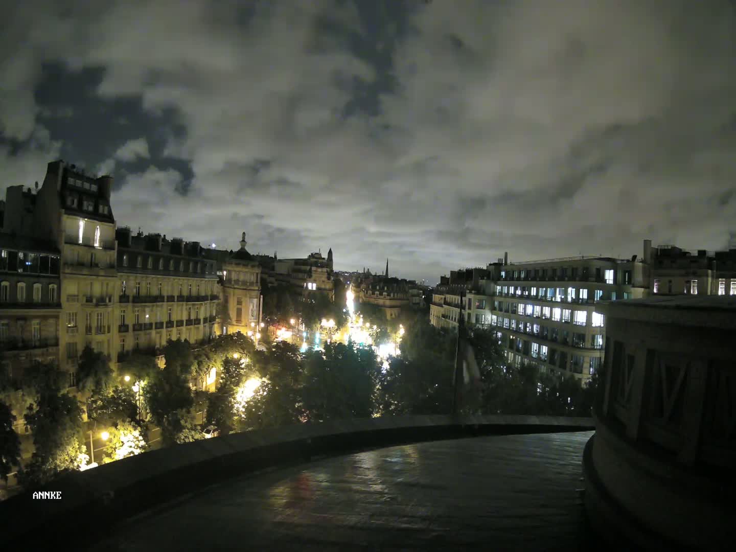 Paris Skyline Live Cam - Paris, Métropole du Grand Paris,  Île-de-France, France