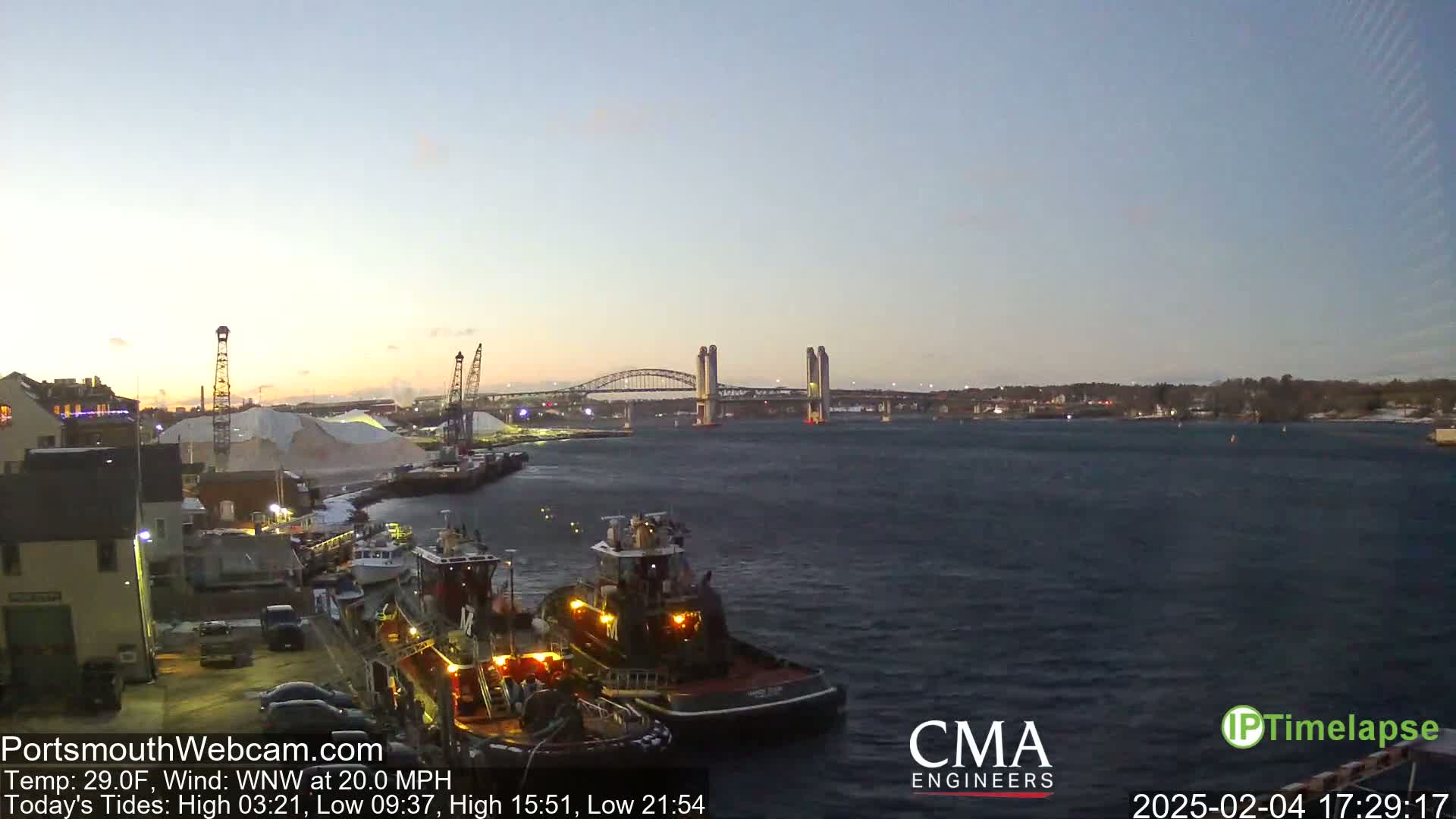 Old Harbor Tugboats & Shipping Live Cam -  Portsmouth, New Hampshire, USA