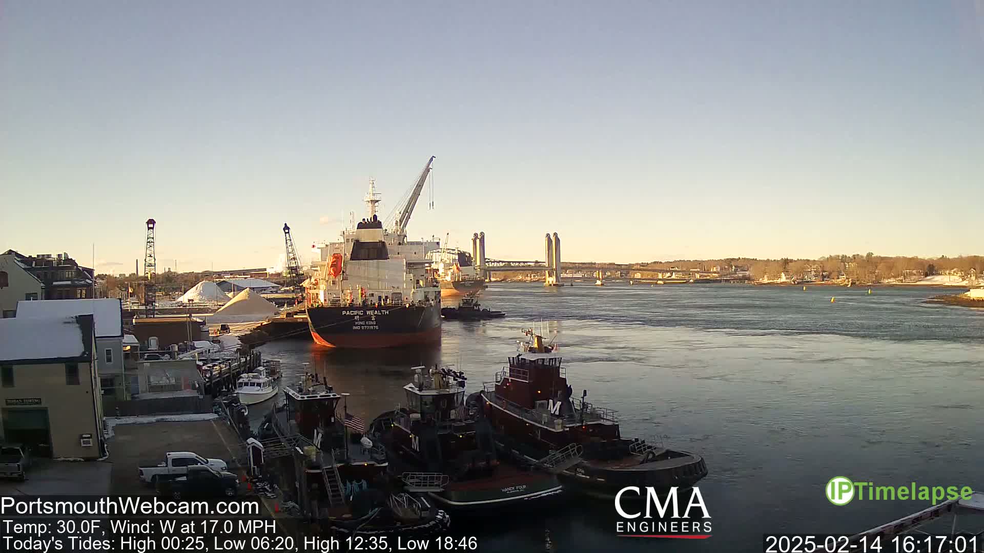 Old Harbor Tugboats & Shipping Live Cam -  Portsmouth, New Hampshire, USA