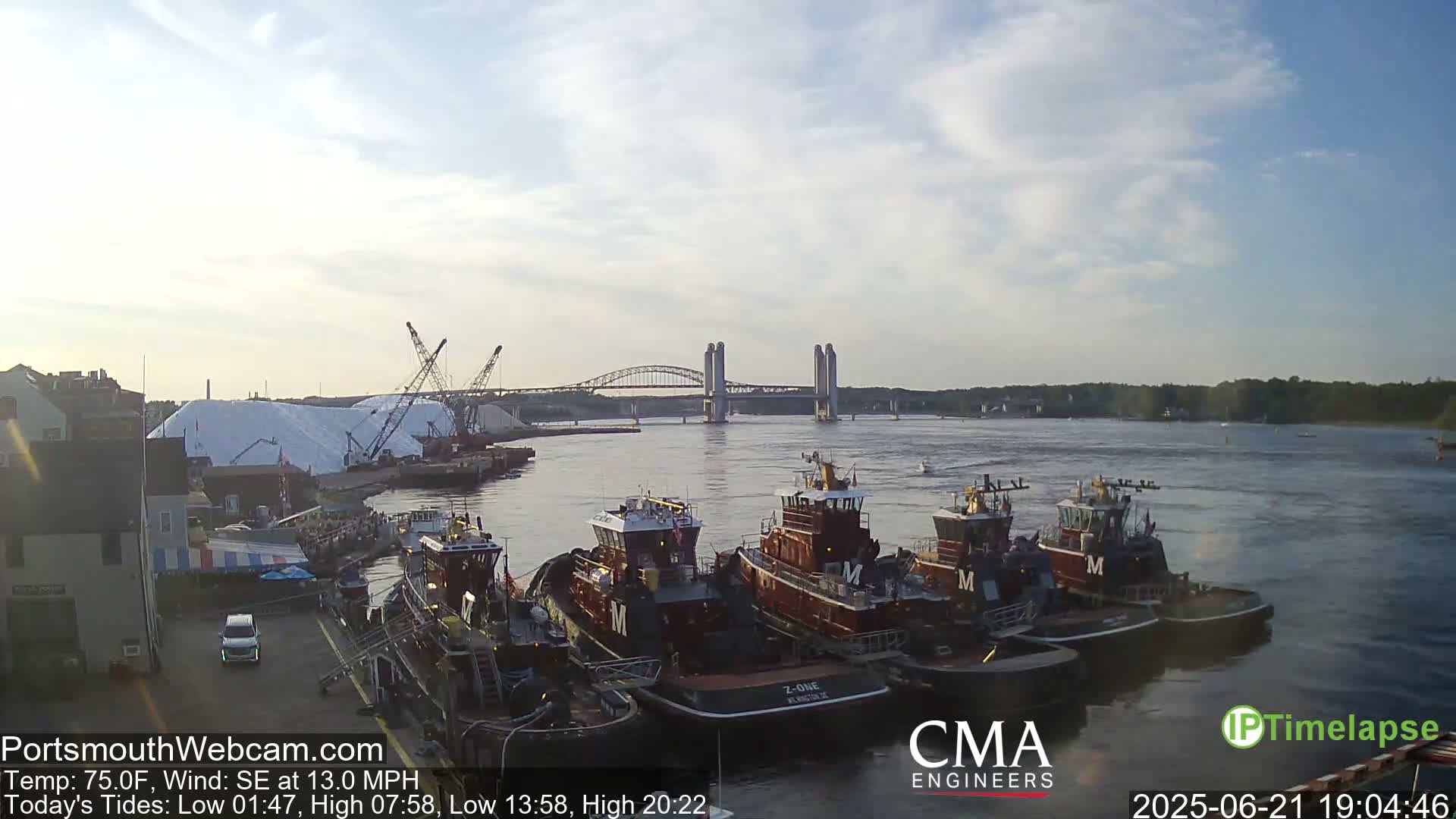 Old Harbor Tugboats & Shipping Live Cam -  Portsmouth, New Hampshire, USA