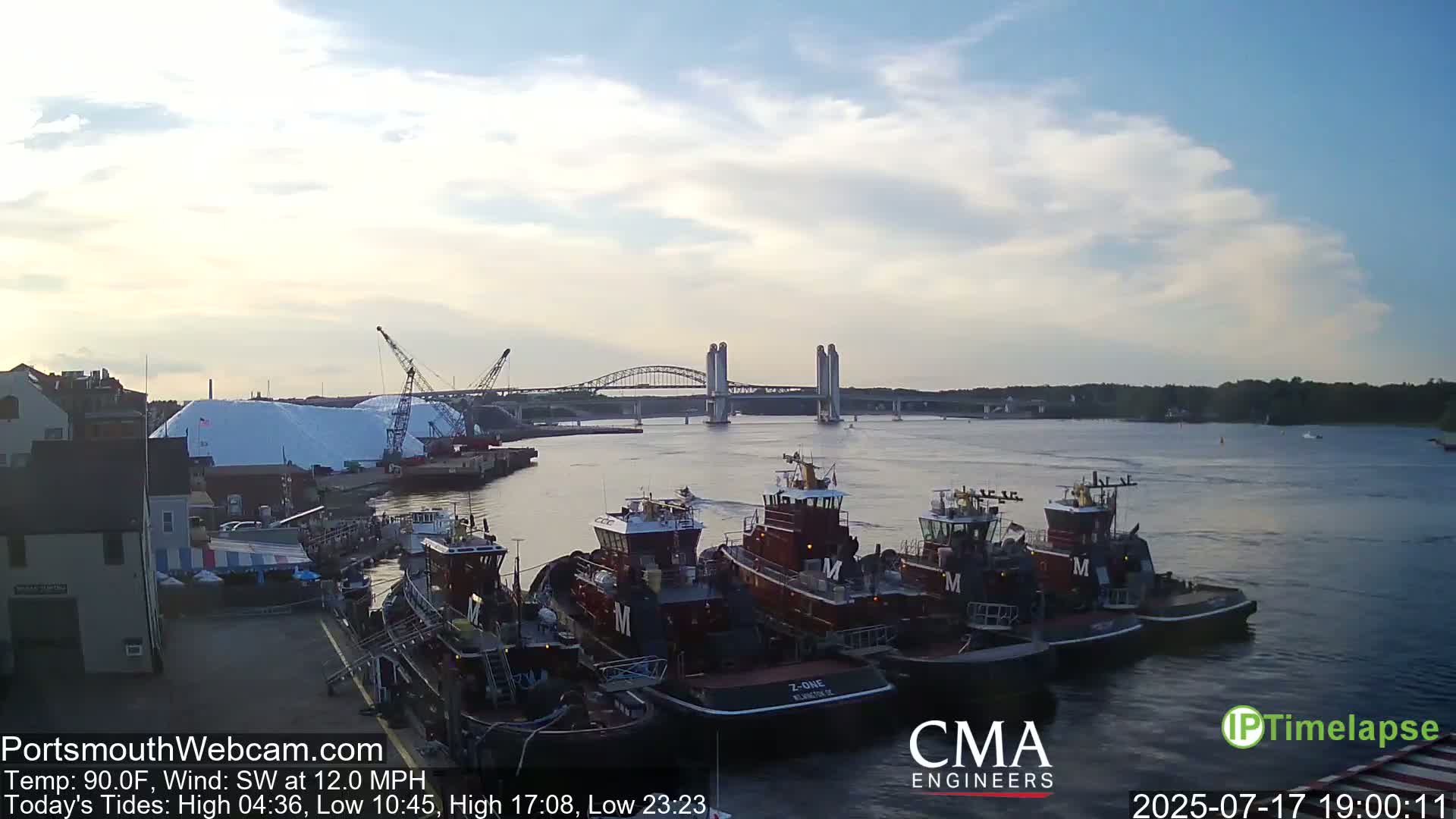 Old Harbor Tugboats & Shipping Live Cam -  Portsmouth, New Hampshire, USA