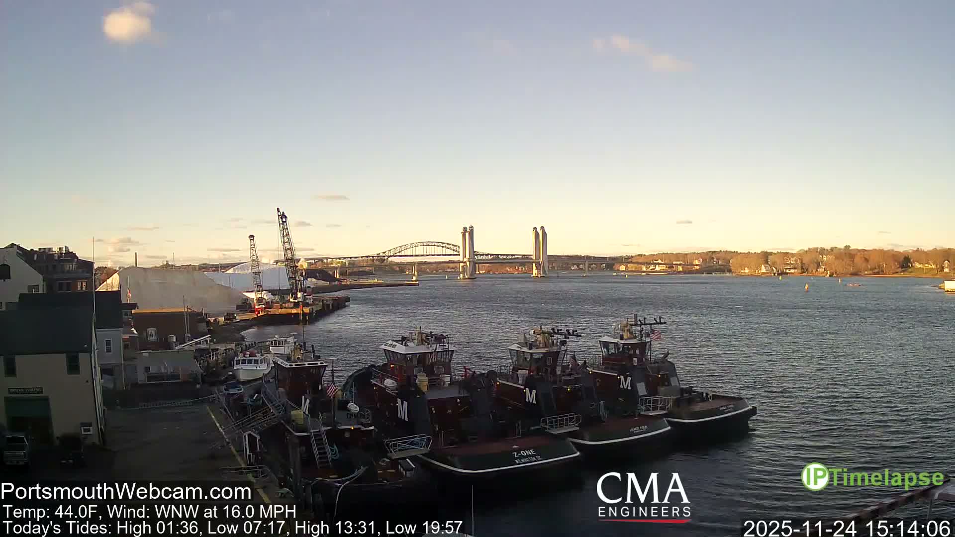 Old Harbor Tugboats & Shipping Live Cam -  Portsmouth, New Hampshire, USA