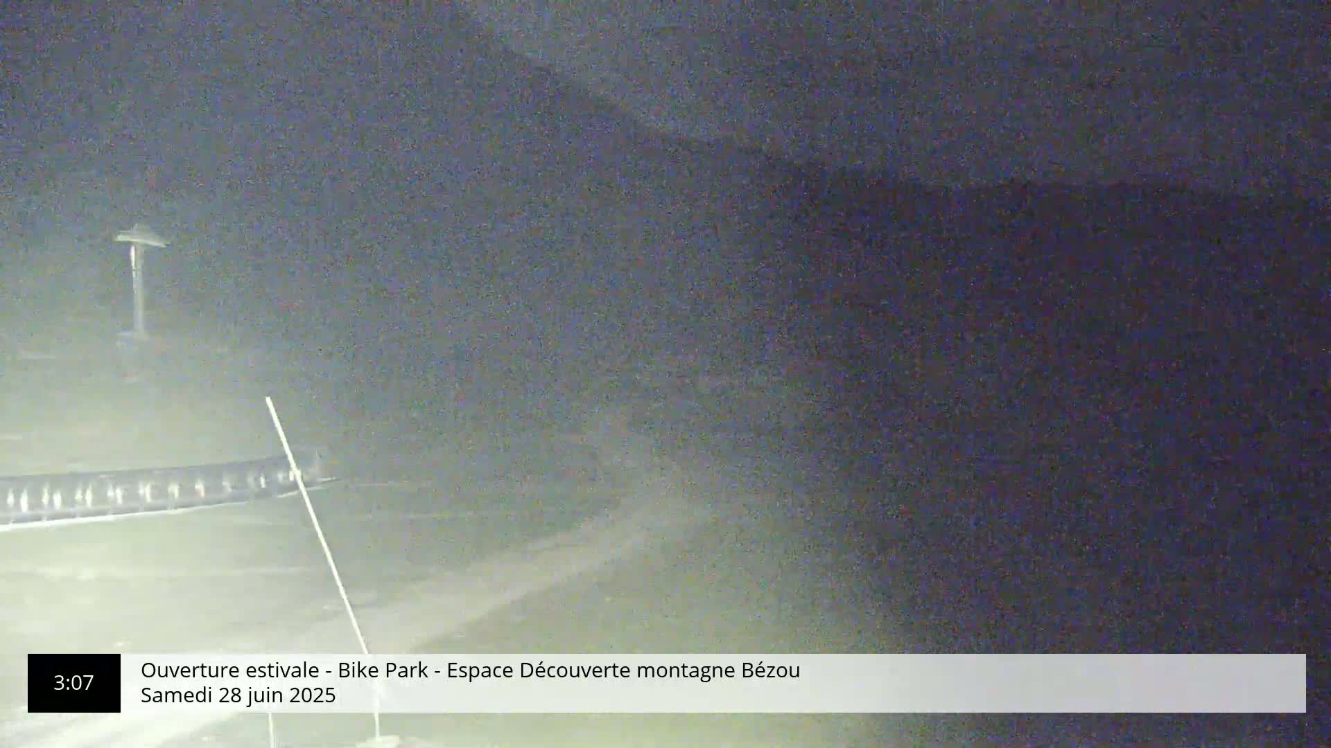 Gourette, 1100 m Espace Bezou Ski Slopes Live Cam - Eaux-Bonnes,  Pyrenees-Atlantiques, Nouvelle-Aquitaine, France 