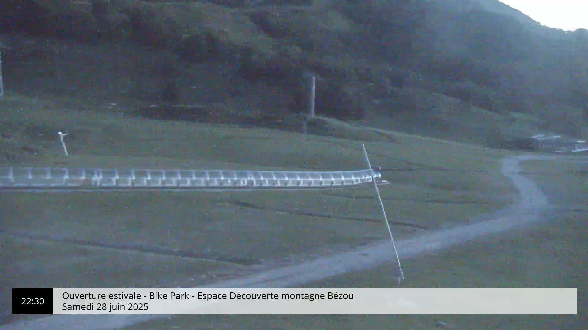 Gourette, 1100 m Espace Bezou Ski Slopes Live Cam - Eaux-Bonnes,  Pyrenees-Atlantiques, Nouvelle-Aquitaine, France 