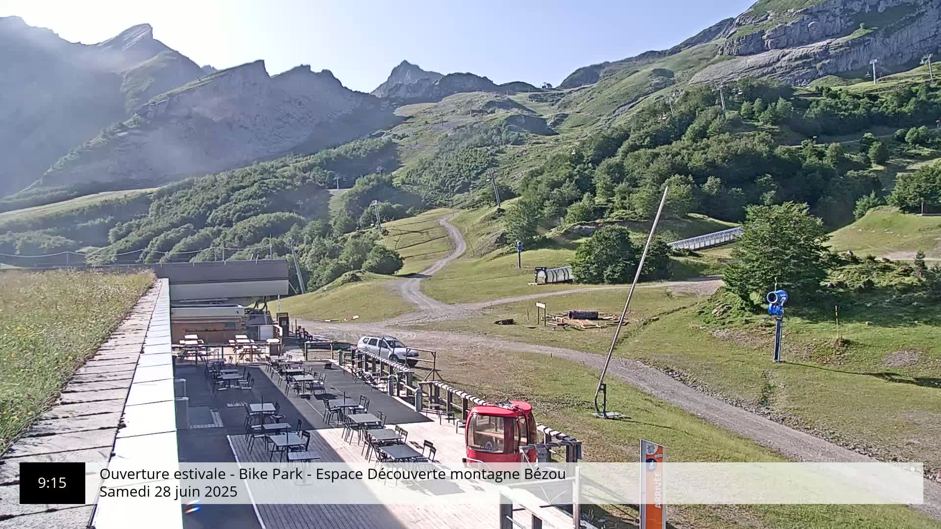 Gourette, 1100 m Espace Bezou Ski Slopes Live Cam - Eaux-Bonnes,  Pyrenees-Atlantiques, Nouvelle-Aquitaine, France 