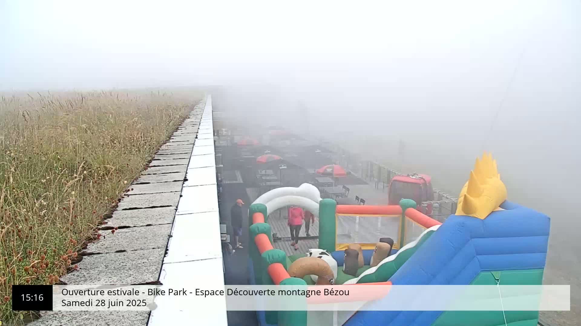 Gourette, 1100 m Espace Bezou Ski Slopes Live Cam - Eaux-Bonnes,  Pyrenees-Atlantiques, Nouvelle-Aquitaine, France 