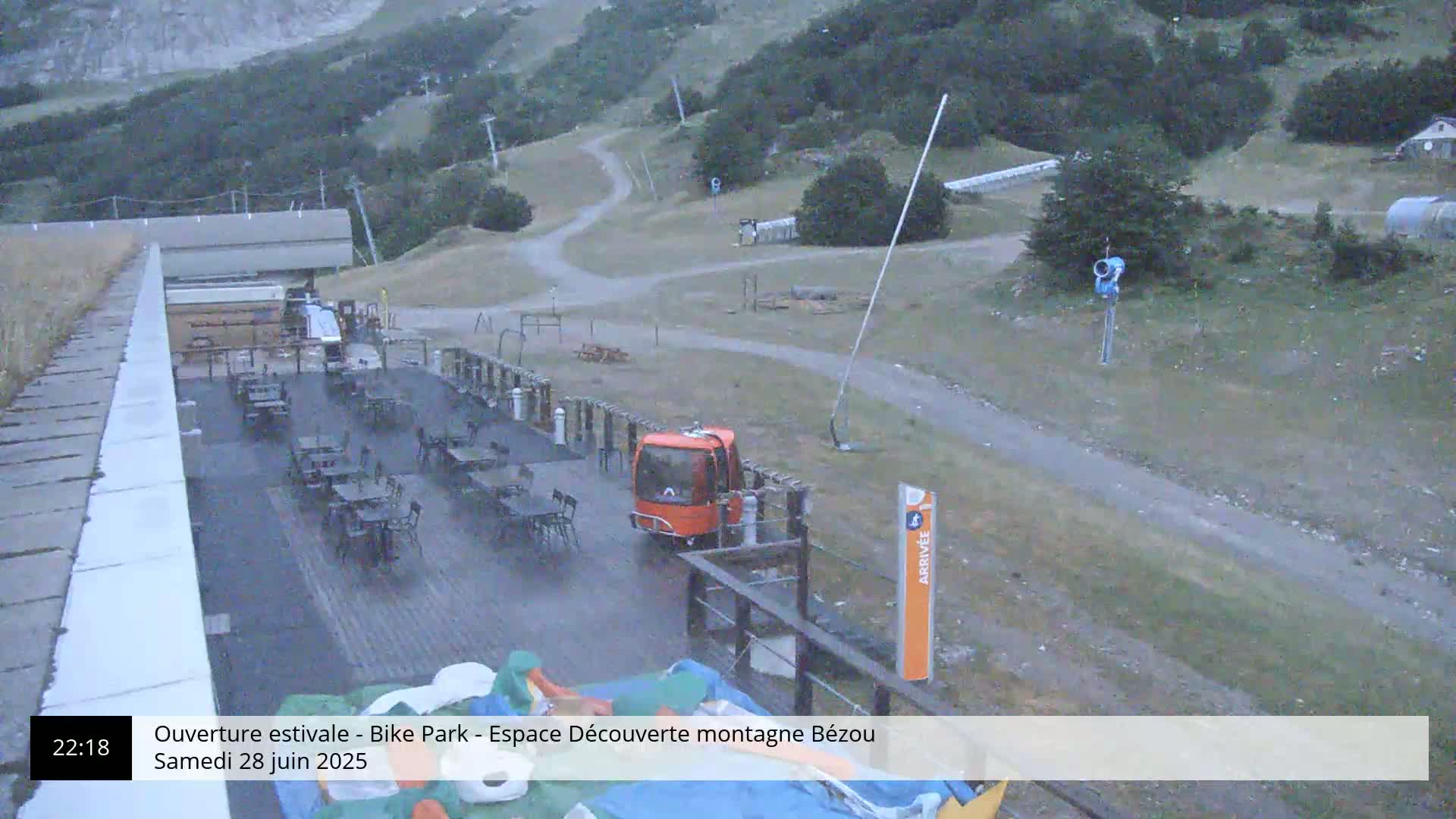 Gourette, 1100 m Espace Bezou Ski Slopes Live Cam - Eaux-Bonnes,  Pyrenees-Atlantiques, Nouvelle-Aquitaine, France 