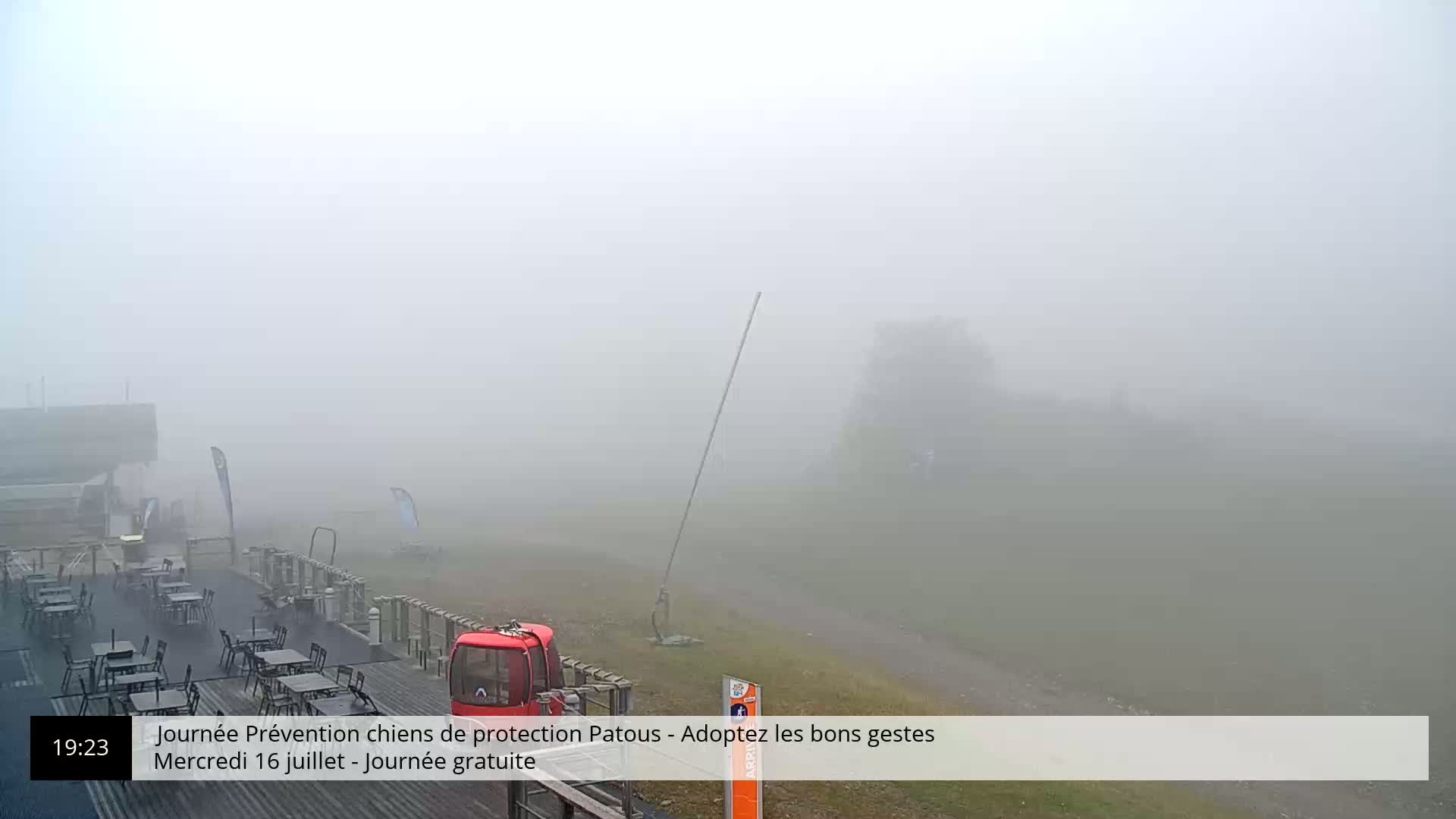 Gourette, 1100 m Espace Bezou Ski Slopes Live Cam - Eaux-Bonnes,  Pyrenees-Atlantiques, Nouvelle-Aquitaine, France 