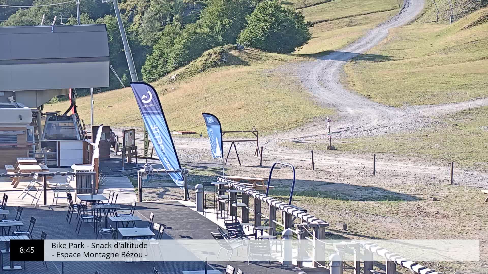 Gourette, 1100 m Espace Bezou Ski Slopes Live Cam - Eaux-Bonnes,  Pyrenees-Atlantiques, Nouvelle-Aquitaine, France 