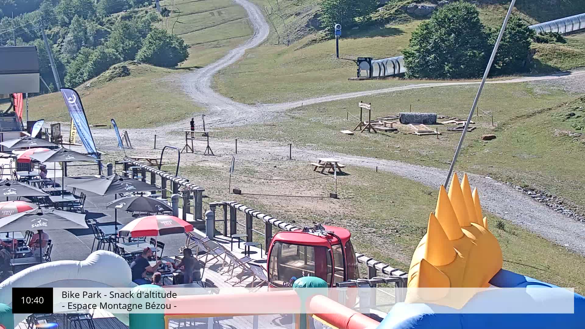 Gourette, 1100 m Espace Bezou Ski Slopes Live Cam - Eaux-Bonnes,  Pyrenees-Atlantiques, Nouvelle-Aquitaine, France 