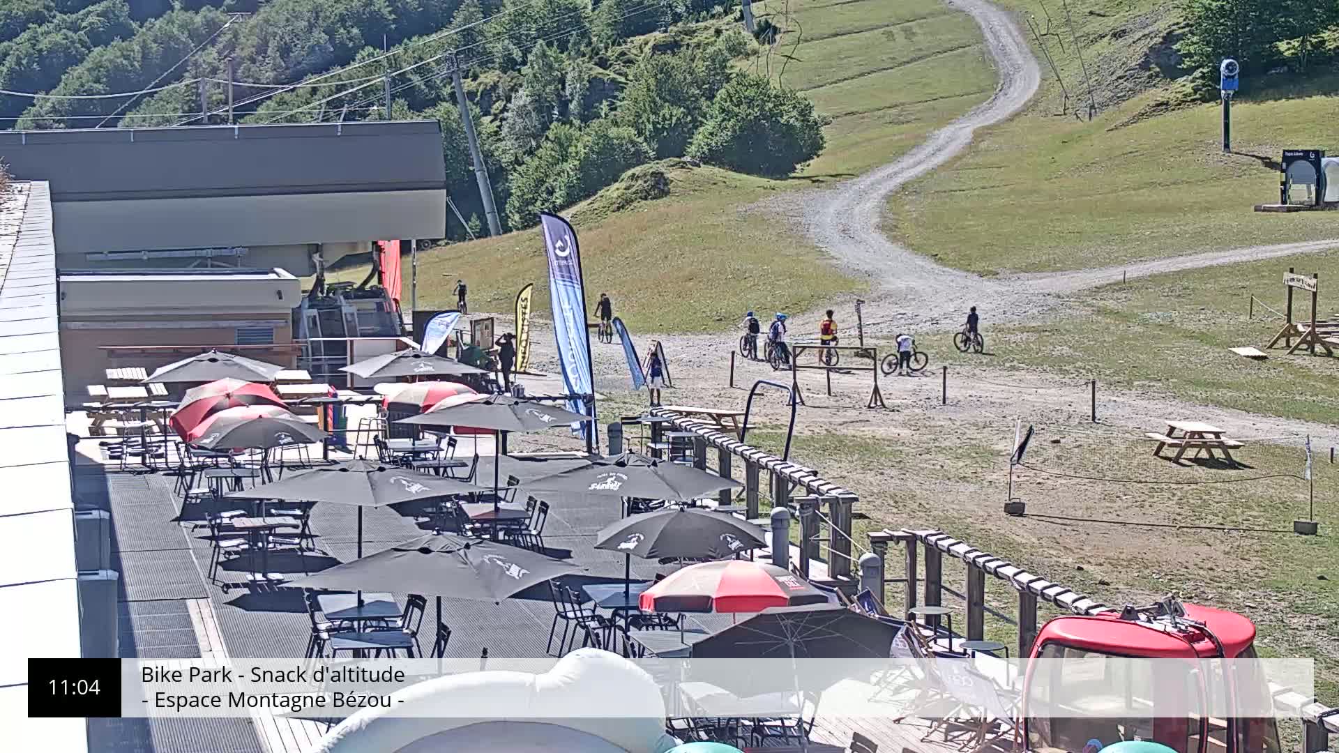 Gourette, 1100 m Espace Bezou Ski Slopes Live Cam - Eaux-Bonnes,  Pyrenees-Atlantiques, Nouvelle-Aquitaine, France 