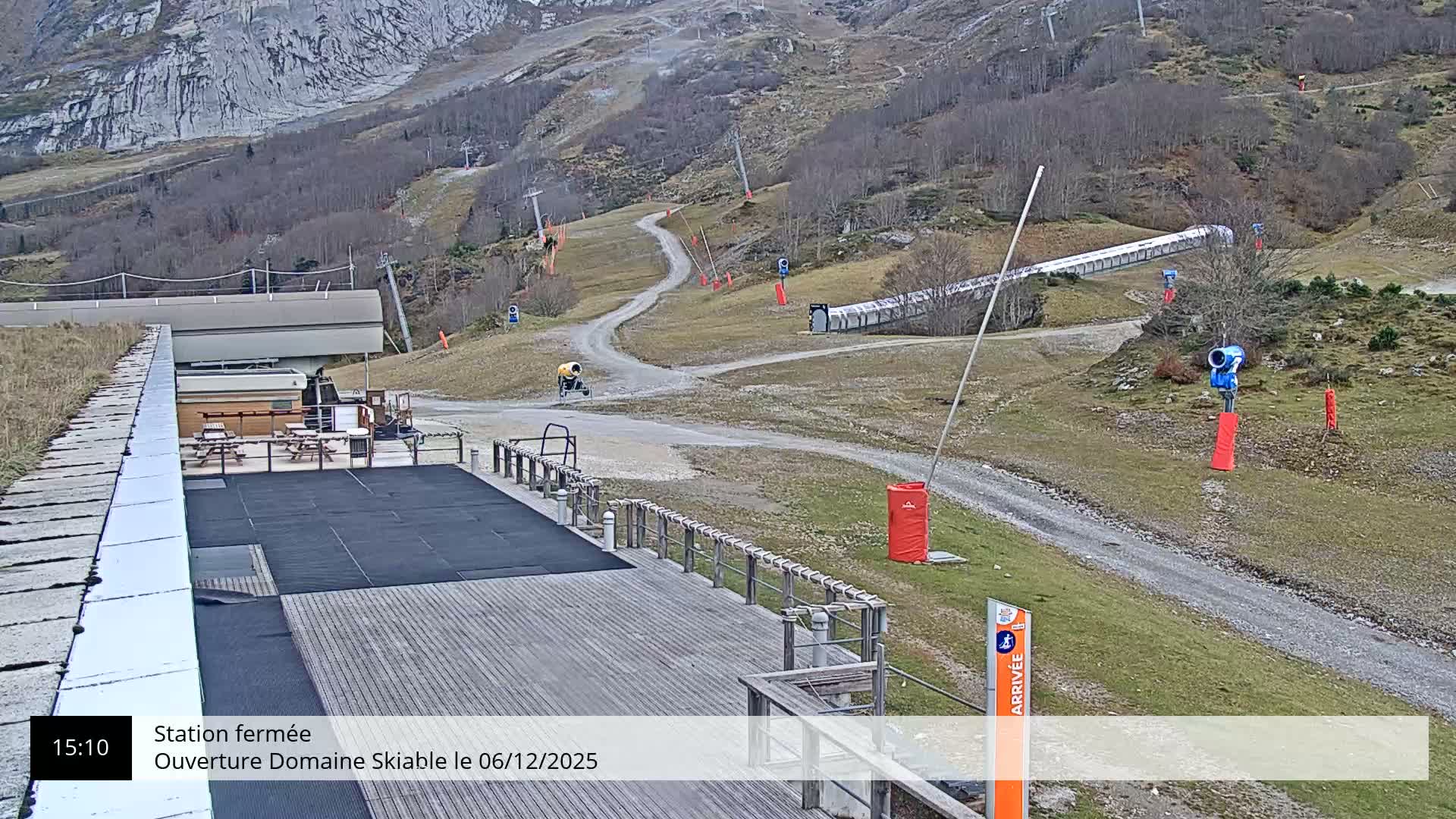 Gourette, 1100 m Espace Bezou Ski Slopes Live Cam - Eaux-Bonnes,  Pyrenees-Atlantiques, Nouvelle-Aquitaine, France 