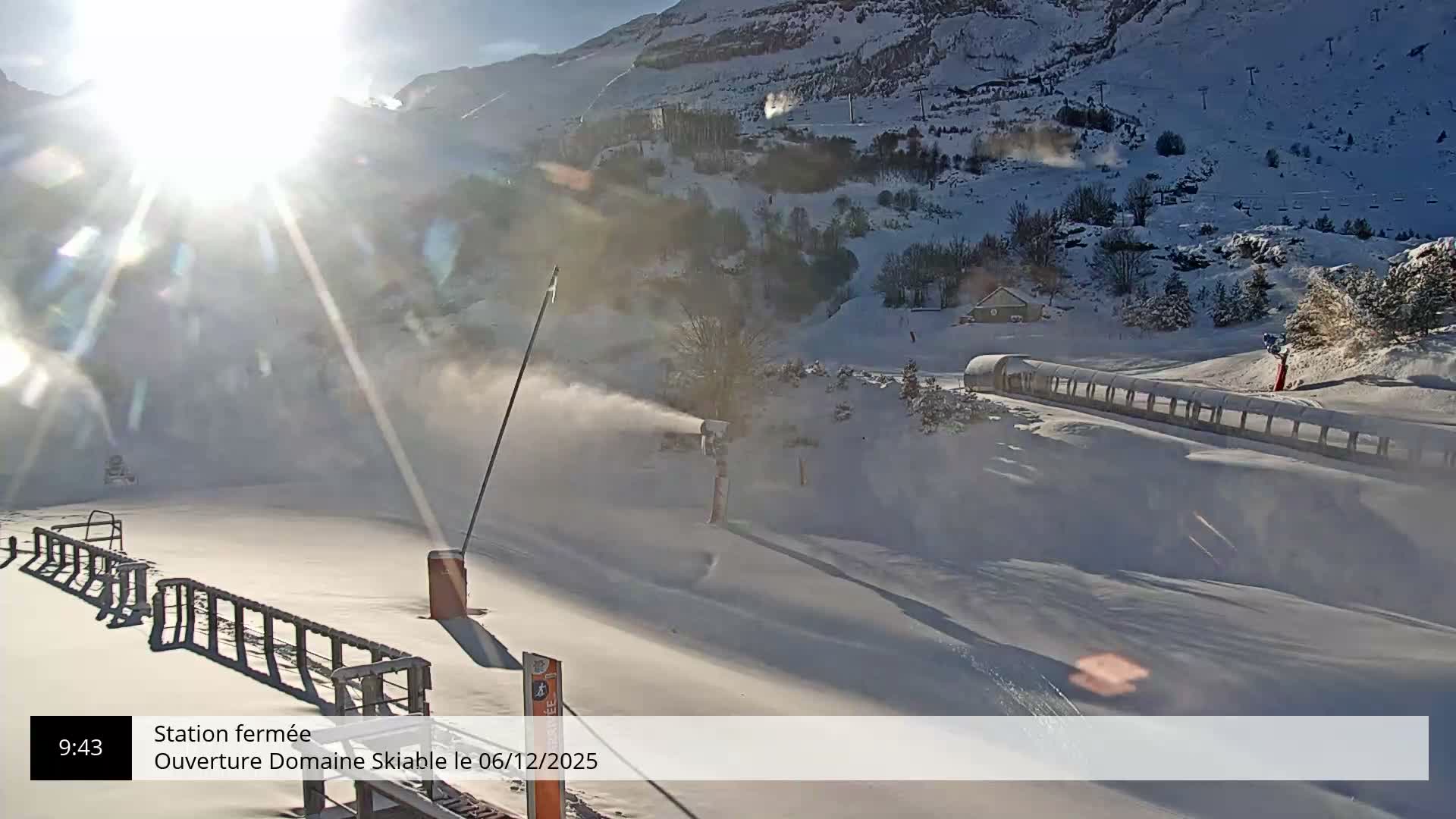 Gourette, 1100 m Espace Bezou Ski Slopes Live Cam - Eaux-Bonnes,  Pyrenees-Atlantiques, Nouvelle-Aquitaine, France 