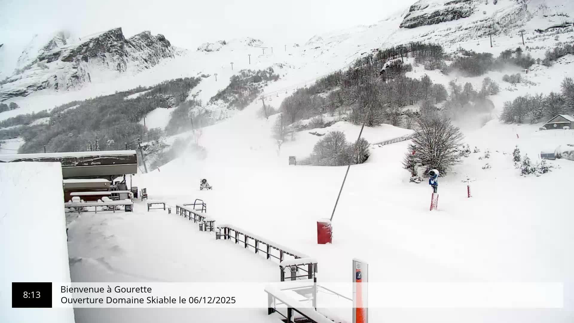 Gourette, 1100 m Espace Bezou Ski Slopes Live Cam - Eaux-Bonnes,  Pyrenees-Atlantiques, Nouvelle-Aquitaine, France 