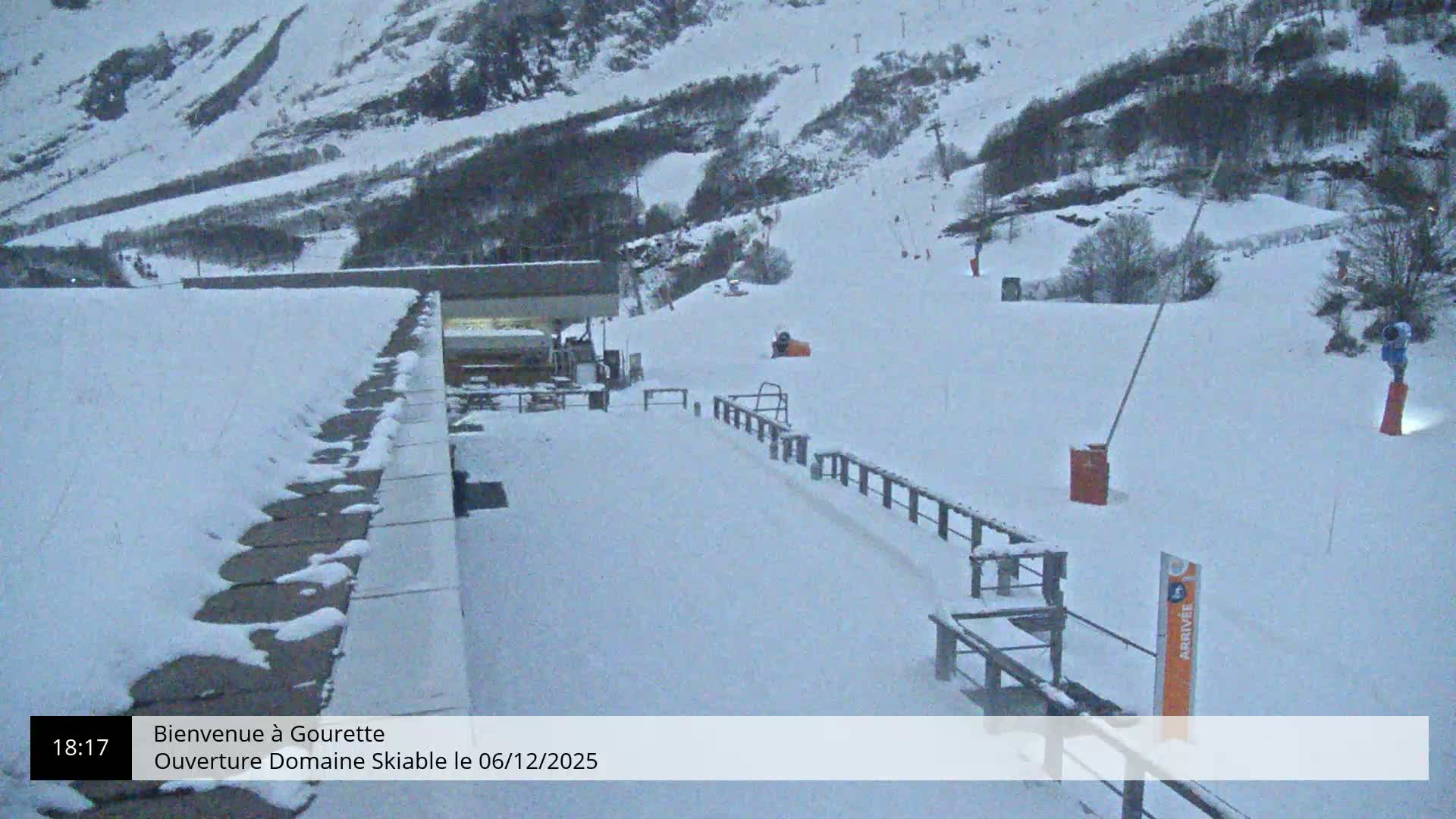 Gourette, 1100 m Espace Bezou Ski Slopes Live Cam - Eaux-Bonnes,  Pyrenees-Atlantiques, Nouvelle-Aquitaine, France 