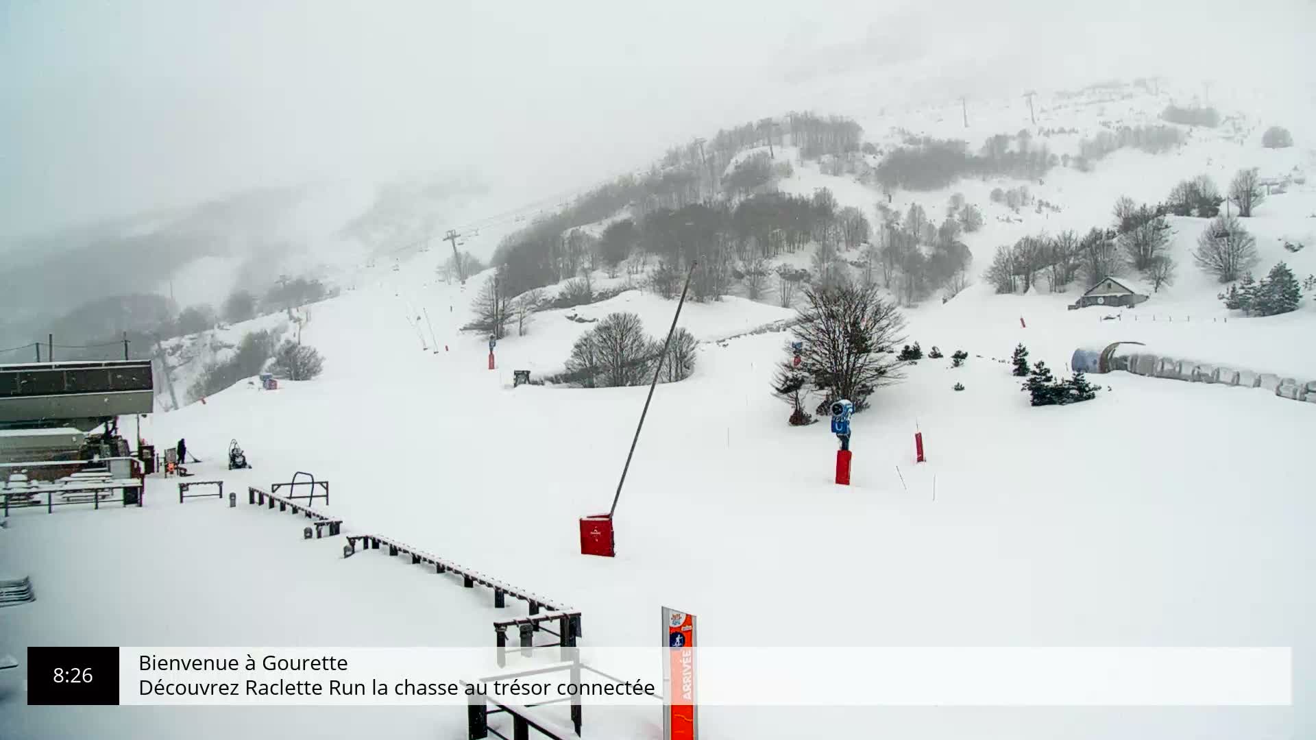 Gourette, 1100 m Espace Bezou Ski Slopes Live Cam - Eaux-Bonnes,  Pyrenees-Atlantiques, Nouvelle-Aquitaine, France 