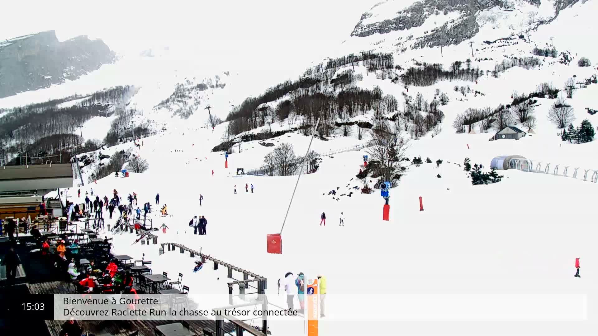 Gourette, 1100 m Espace Bezou Ski Slopes Live Cam - Eaux-Bonnes,  Pyrenees-Atlantiques, Nouvelle-Aquitaine, France 