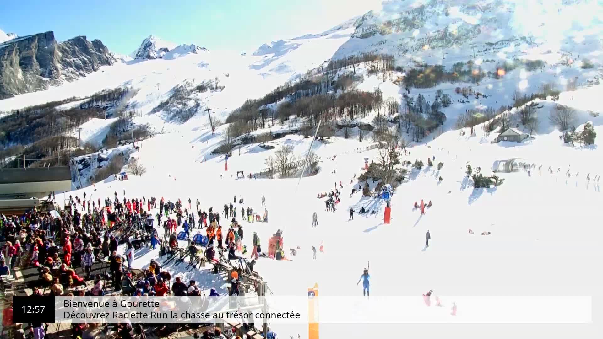 Gourette, 1100 m Espace Bezou Ski Slopes Live Cam - Eaux-Bonnes,  Pyrenees-Atlantiques, Nouvelle-Aquitaine, France 