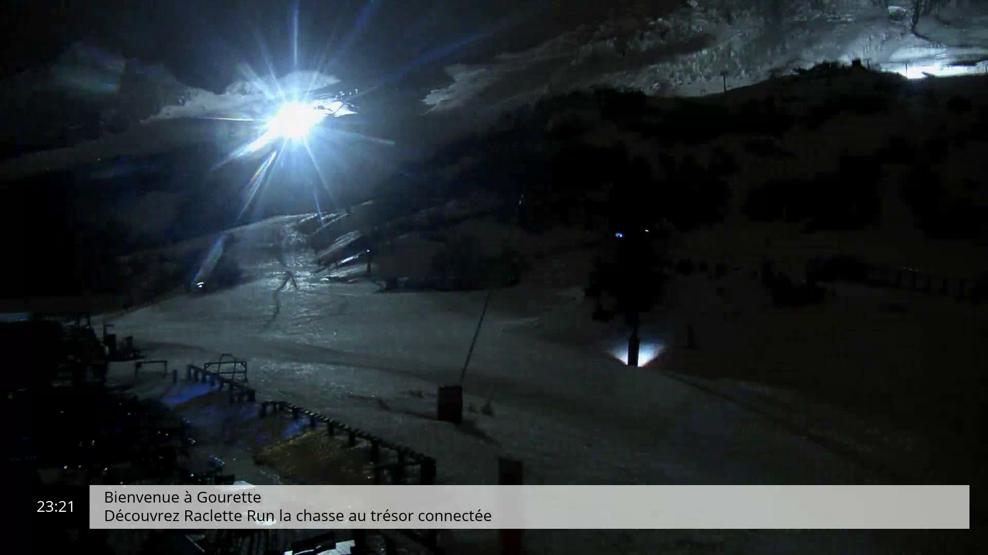 Gourette, 1100 m Espace Bezou Ski Slopes Live Cam - Eaux-Bonnes,  Pyrenees-Atlantiques, Nouvelle-Aquitaine, France 