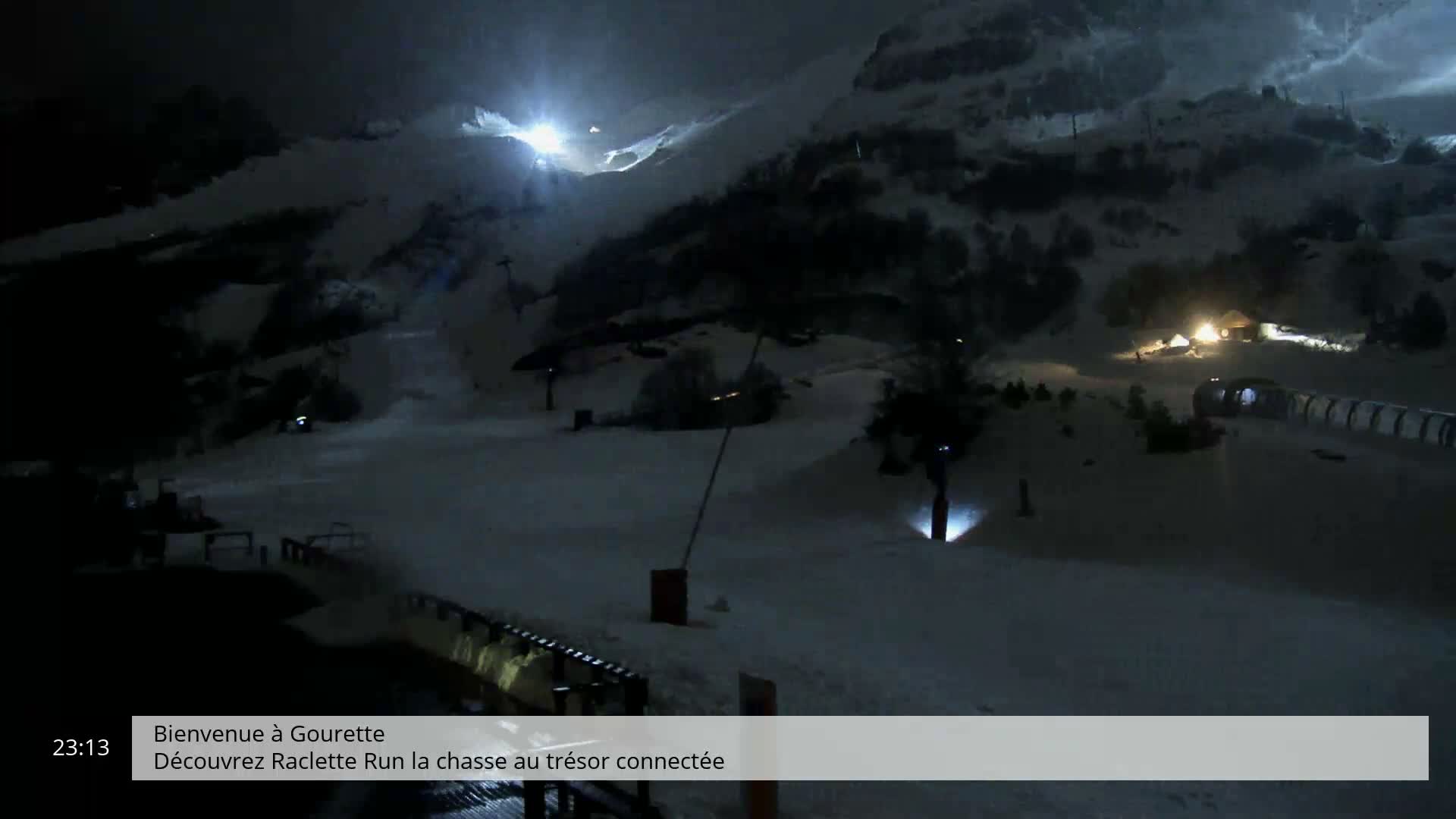 Gourette, 1100 m Espace Bezou Ski Slopes Live Cam - Eaux-Bonnes,  Pyrenees-Atlantiques, Nouvelle-Aquitaine, France 